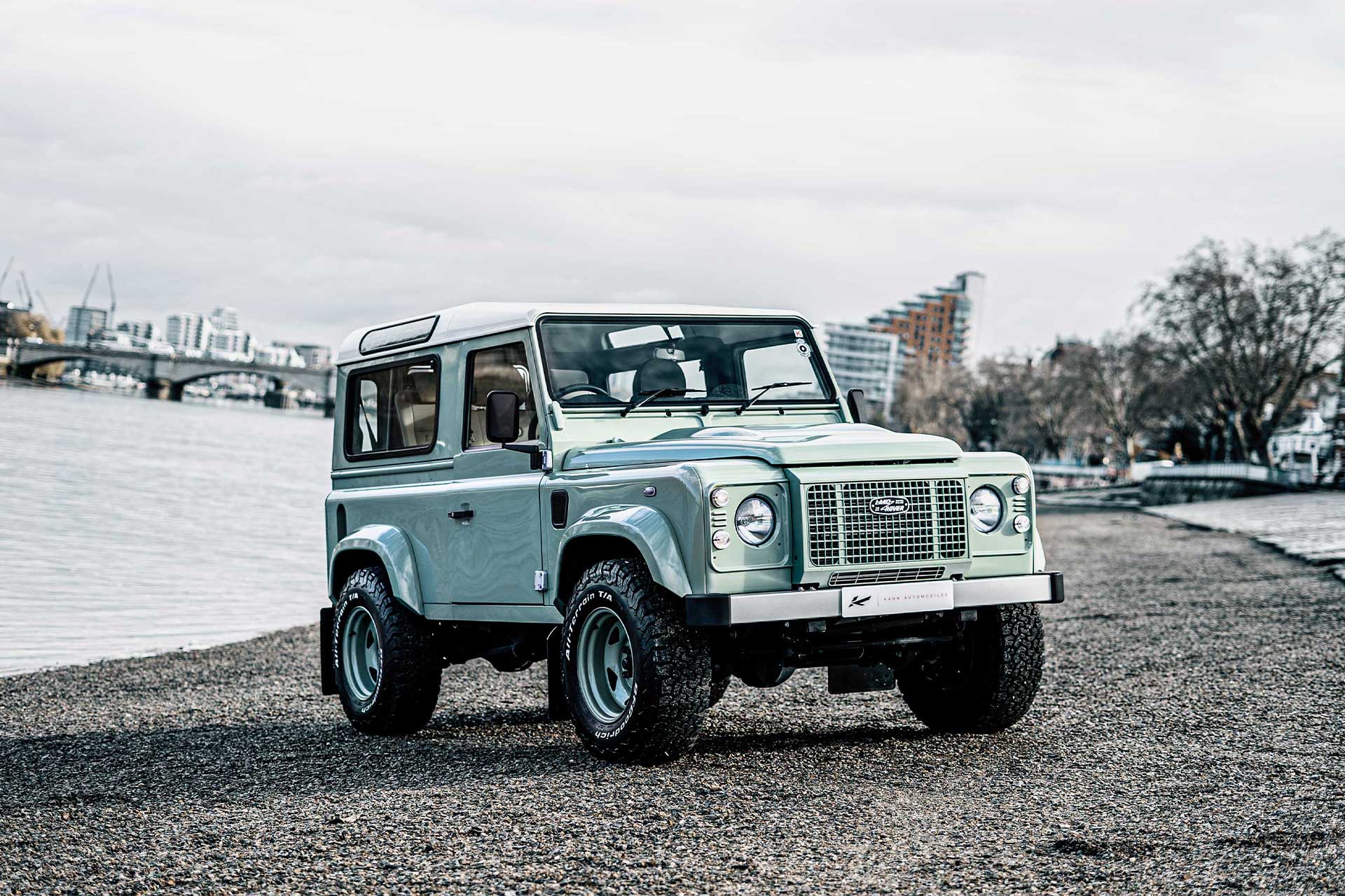 Forist Rover Land Rover Defender | Wide Forest Wheel Arches | Kahn - Project Kahn