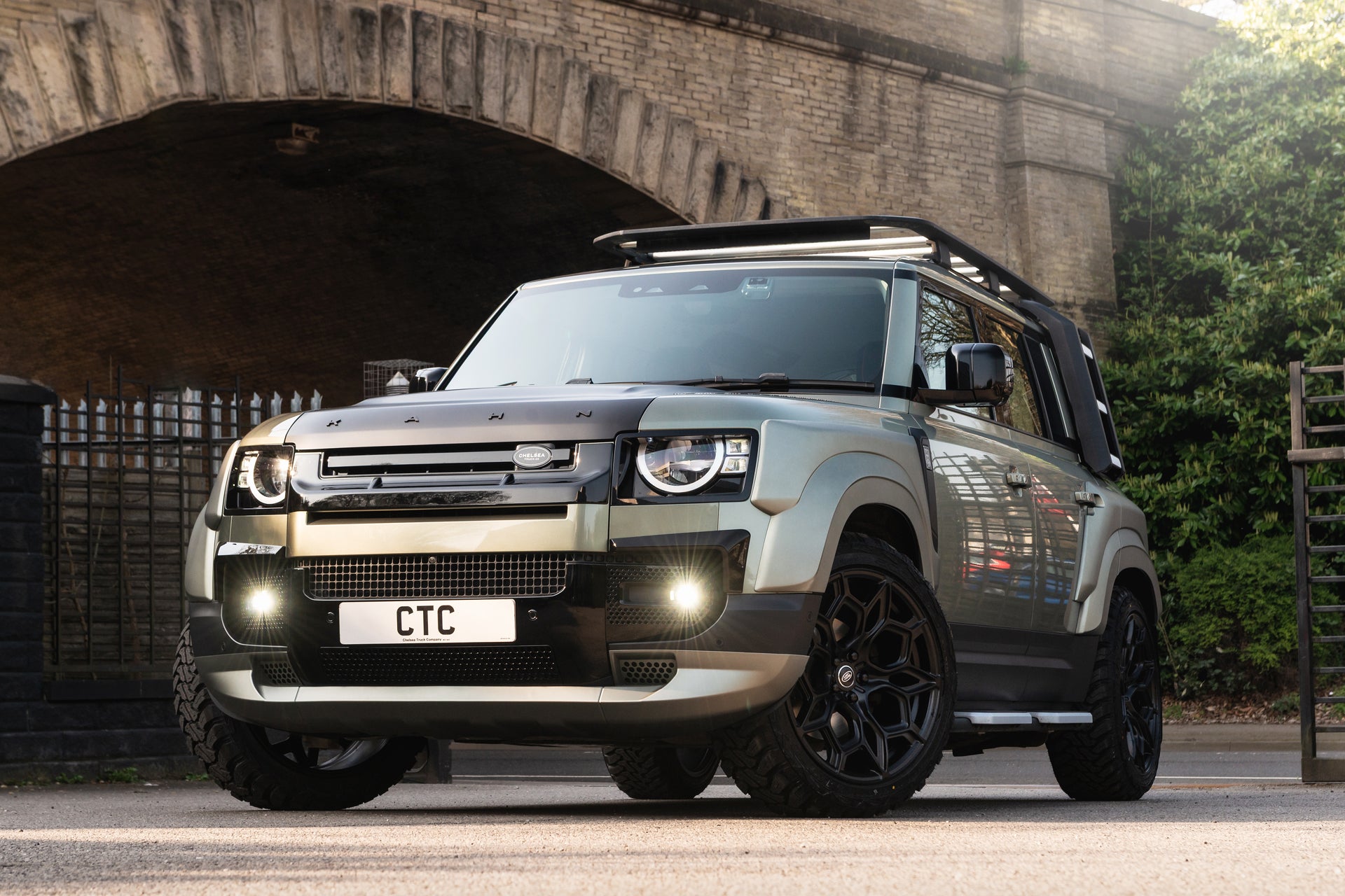 Tailor-made: Defender 110 // CTC - 27