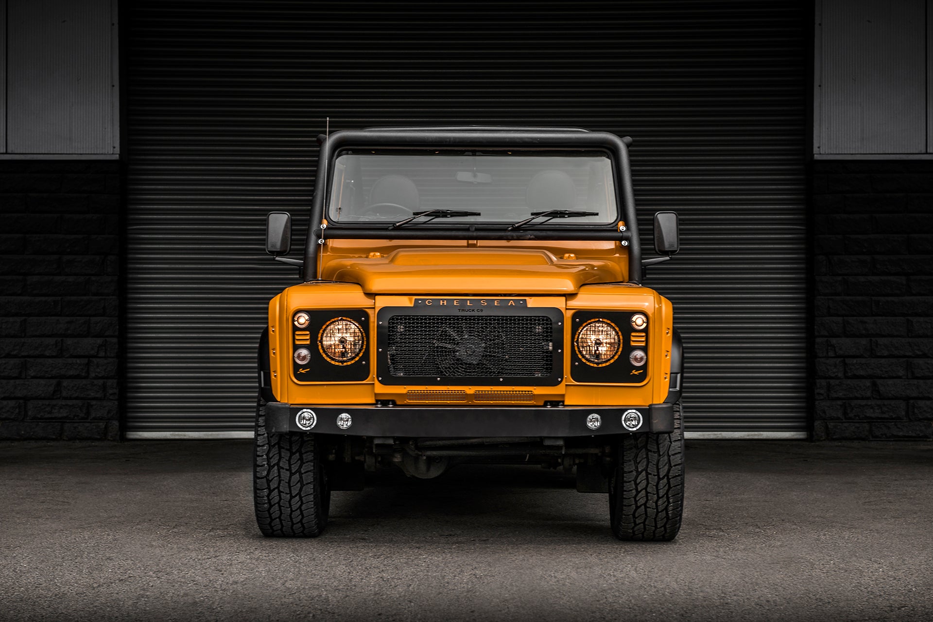 Tailor-Made: Defender 90 // Wide Track 03