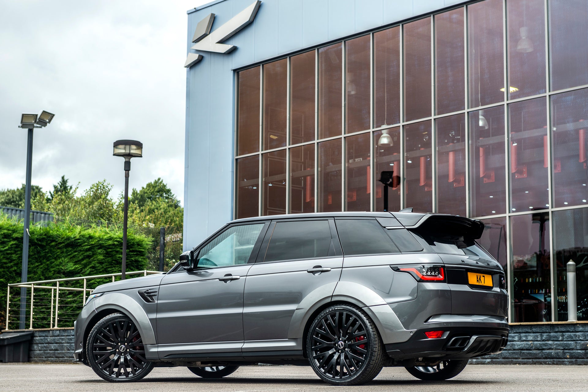 Range Rover SVR - Project Kahn
