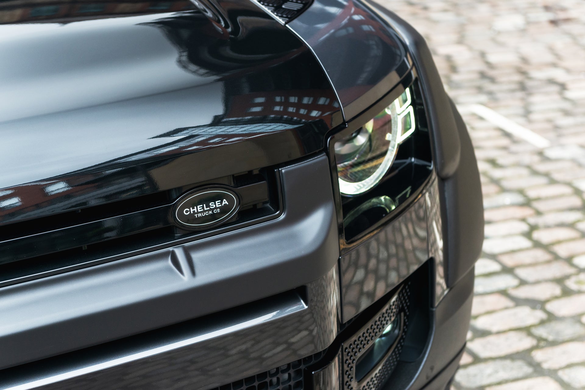 Land Rover Defender 90 Wide Track Conversion Crafted by Kahn Designers ...