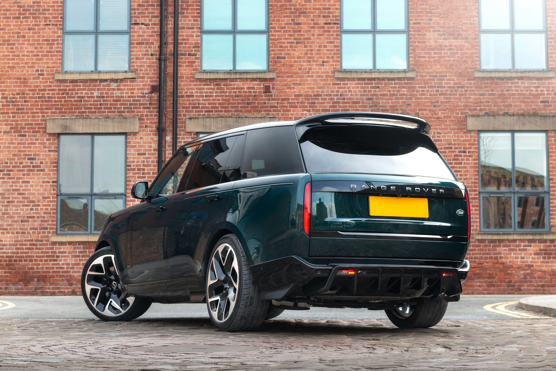 File Land Rover Racing Range Rover LWB Edition By Racing Green Automotive - Project Kahn