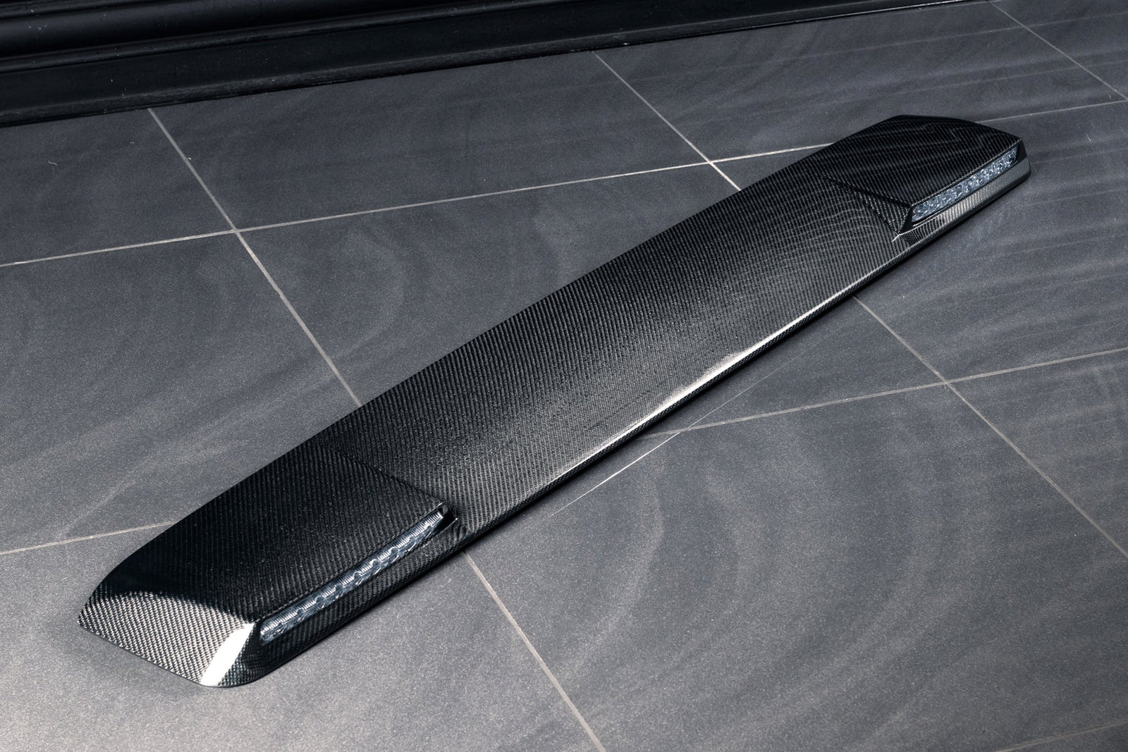 MERCEDES G-WAGON (2018-Present) G63 AMG Carbon Fibre Front Roof Shield with LED Lights