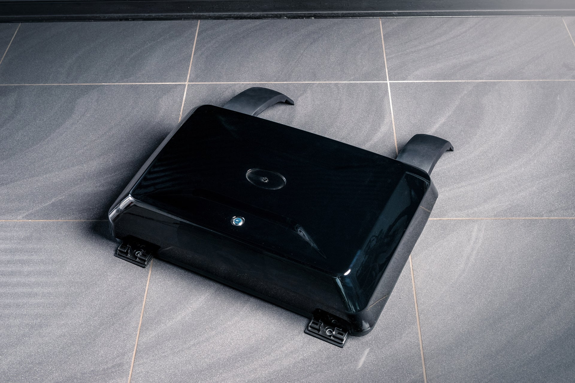 Land Rover Defender (2020-Present) Side-mounted Storage Box - Project Kahn