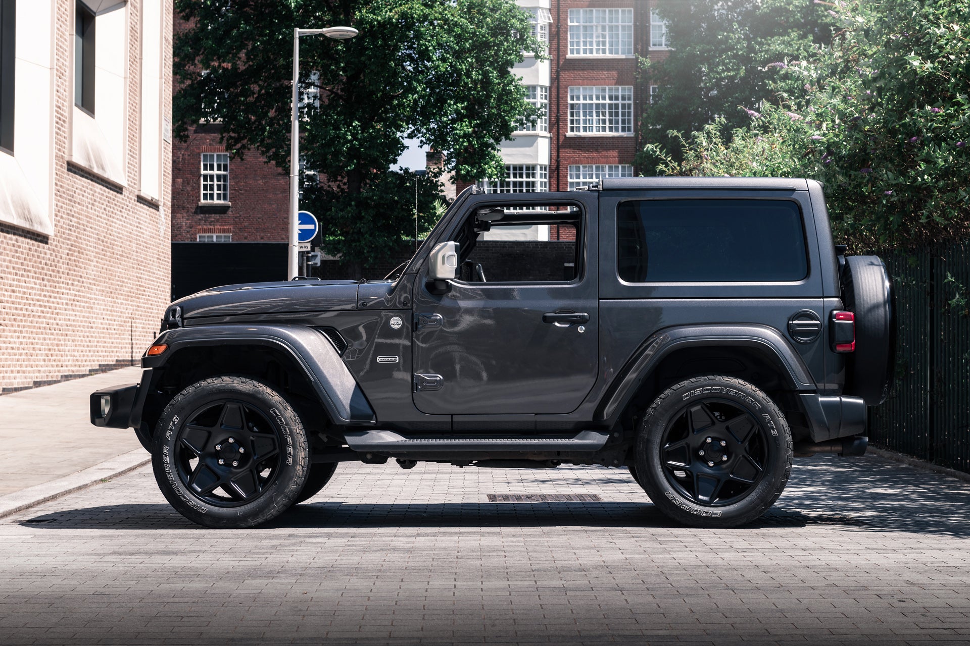 Jeep Wrangler JL 2 Door With Grey Exterior Project Kahn jeep-wrangler-jl-2-door-with-grey-exterior-project-kahn