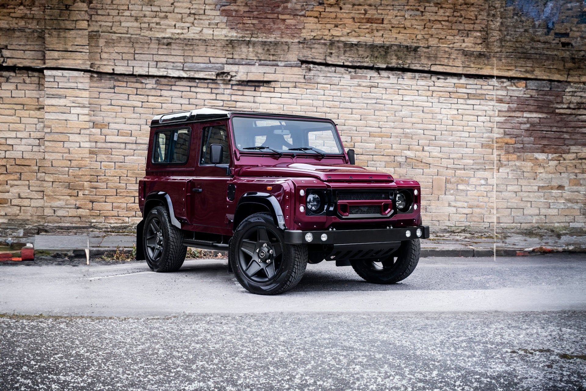 Classic Land Rover Defender 90 Wide Track Conversion