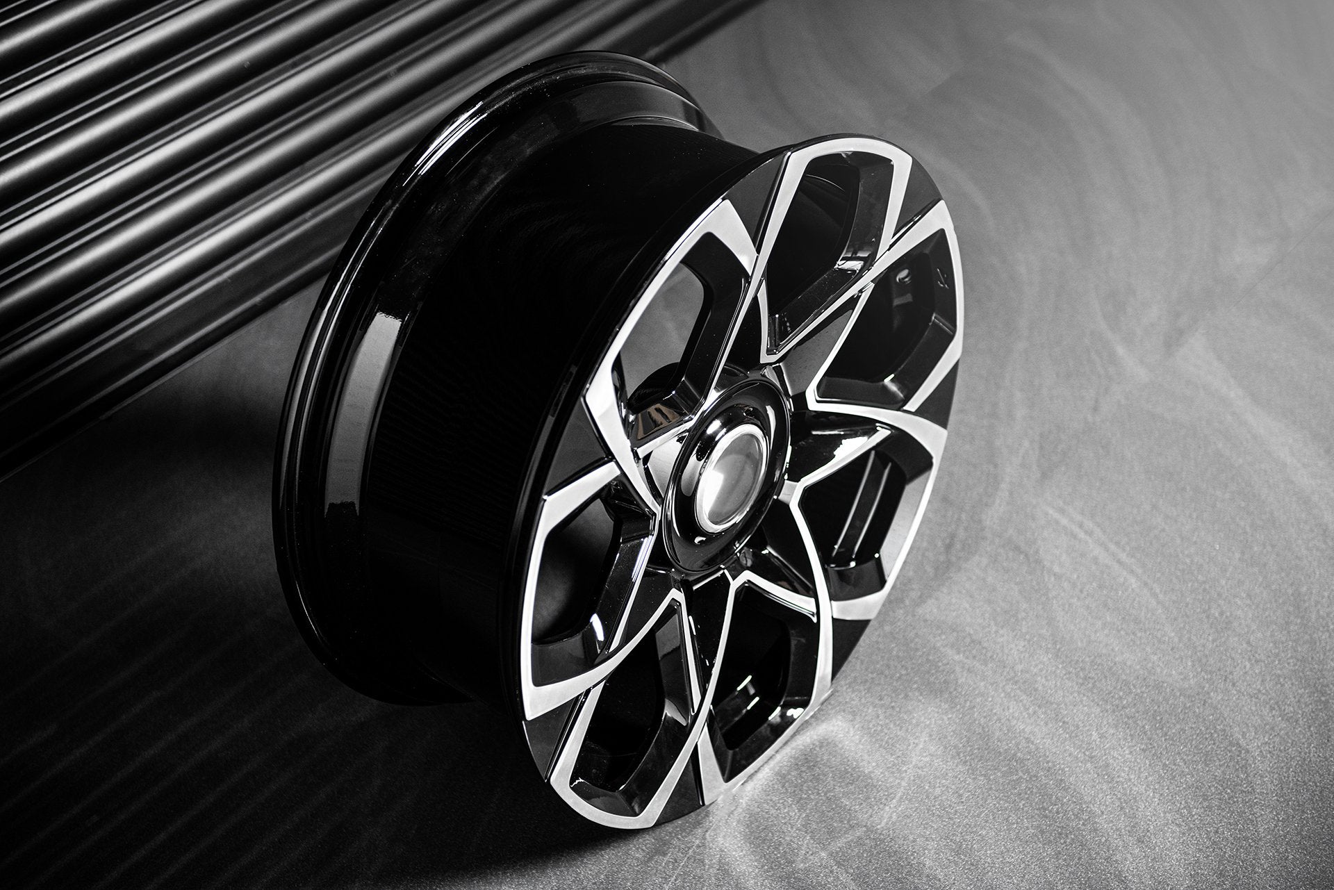 Rolls Royce Cullinan Custom Wheels | 24-Inch Alloy | Project Kahn