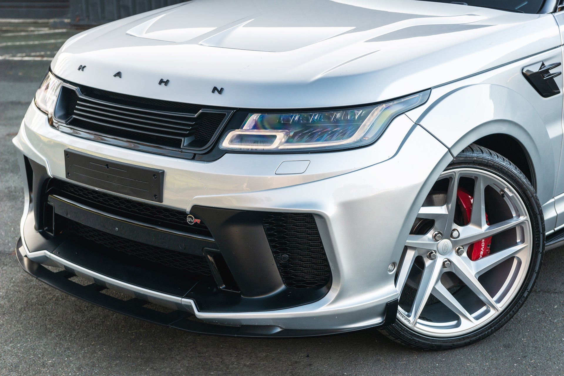Range Rover Sport SVR Pace car - Silver Exterior - Project Kahn