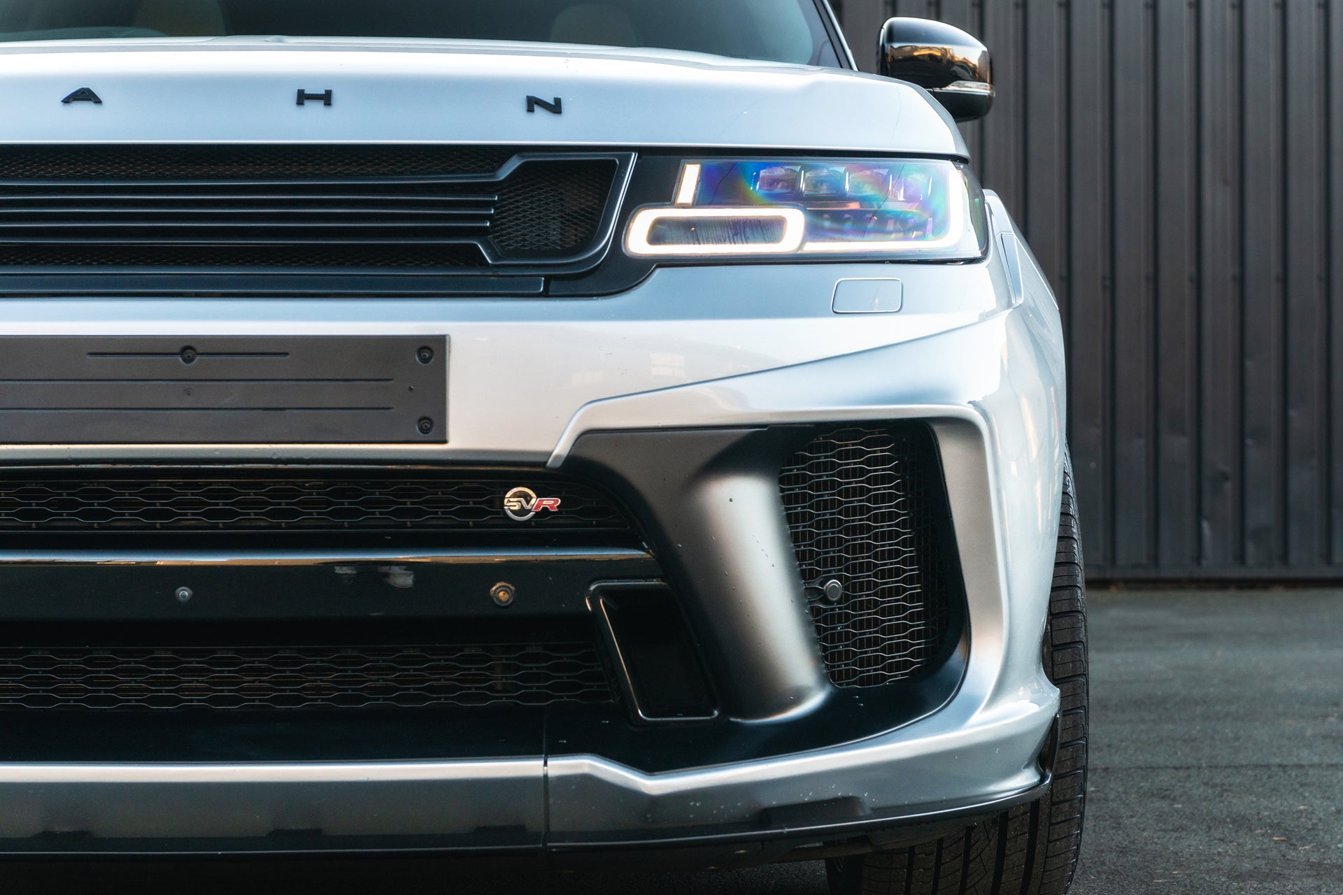 Range Rover Sport SVR Pace car - Silver Exterior - Project Kahn