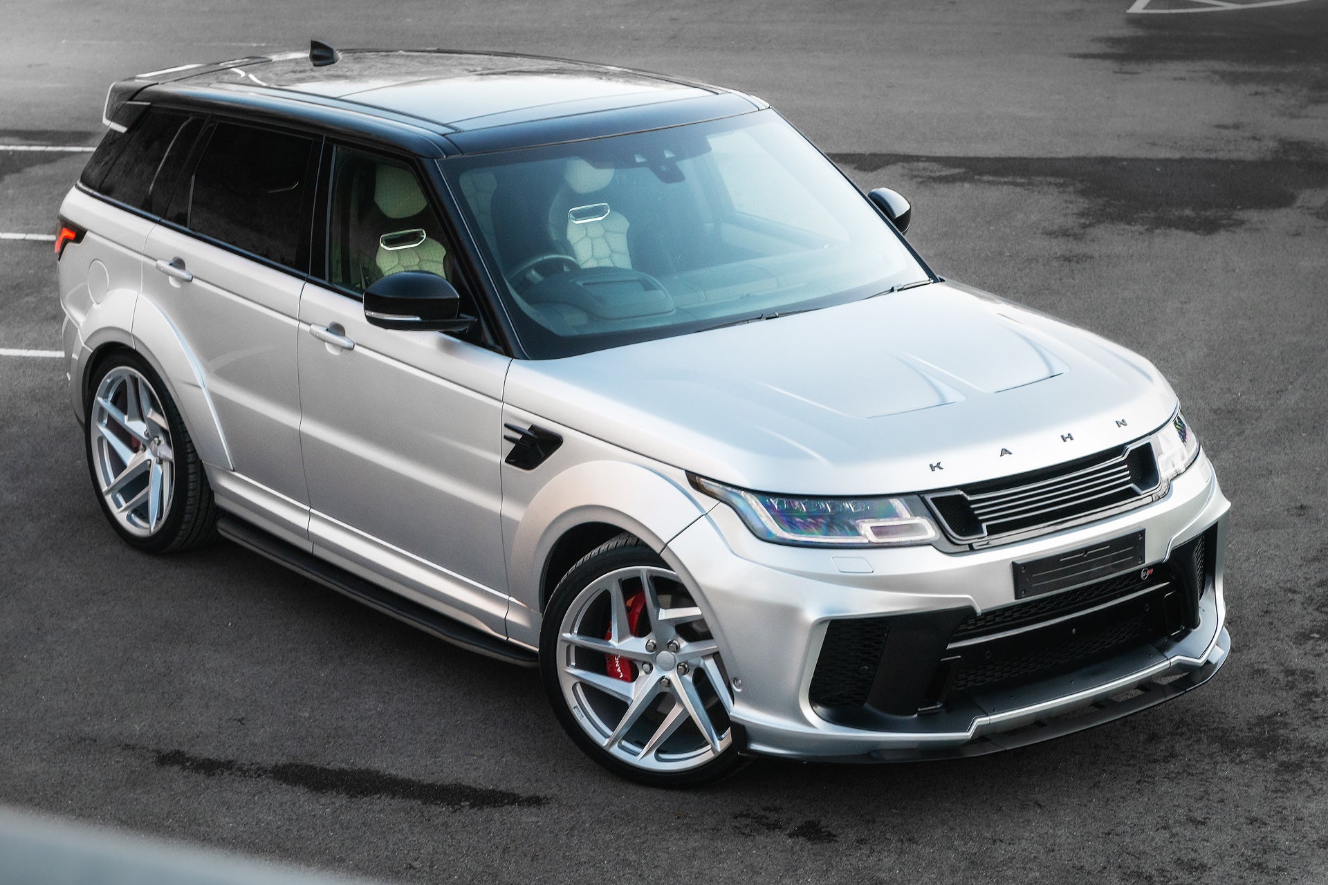 Range Rover Sport SVR Pace car - Silver Exterior - Project Kahn
