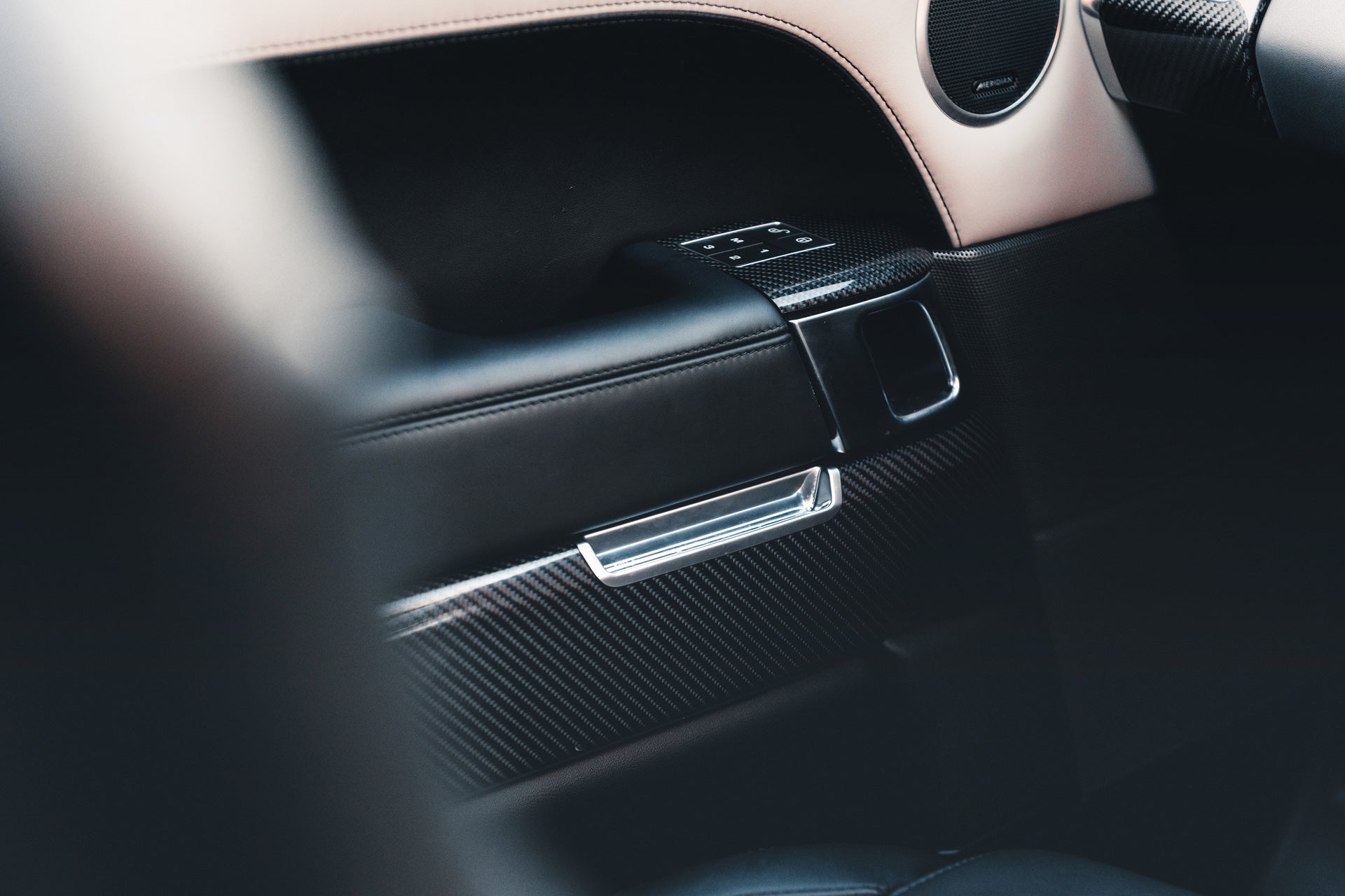 Range Rover Sport SVR Pace car - Silver Exterior - Project Kahn