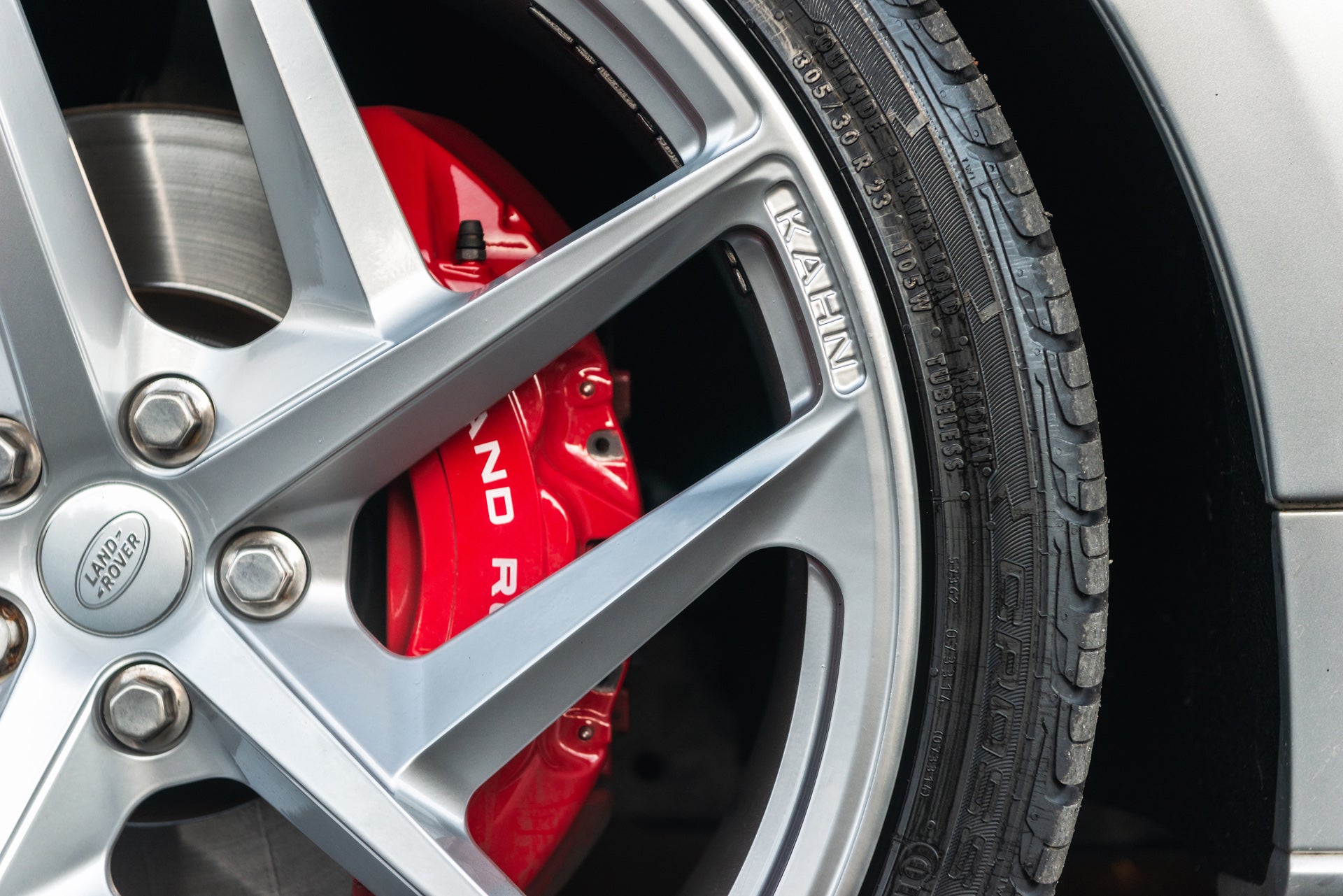 Range Rover Sport SVR Pace car - Silver Exterior - Project Kahn