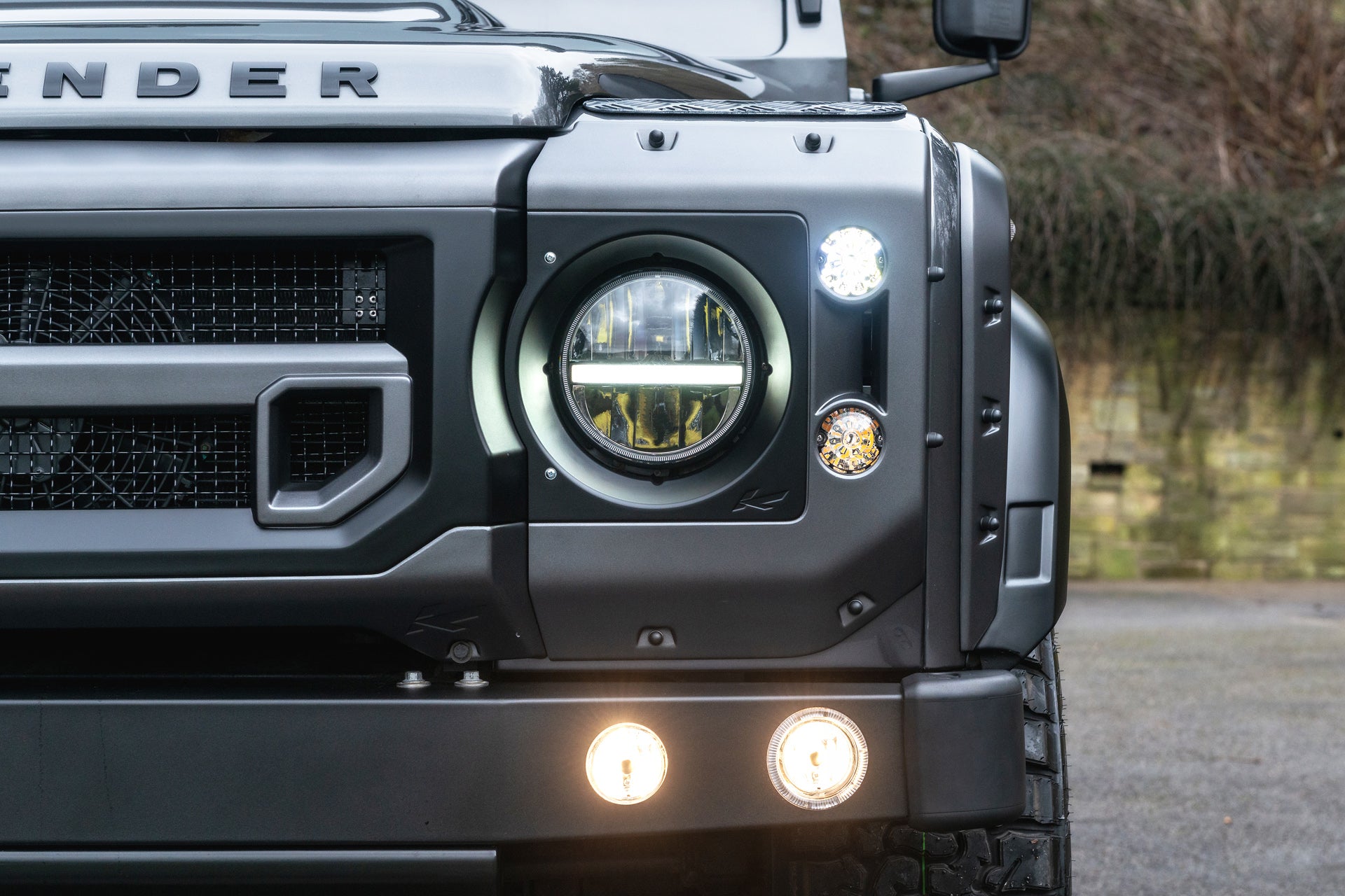 Classic Land Rover Defender 90 Wide Track Conversion - Project Kahn