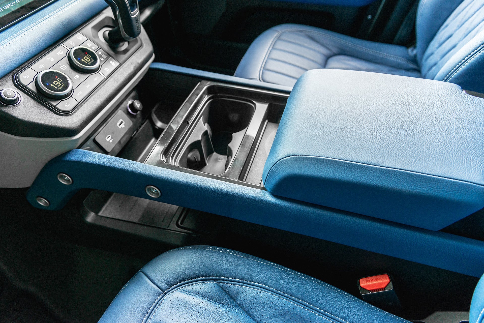 Land Rover Defender (2020-Present) Centre Console With Armrest ...