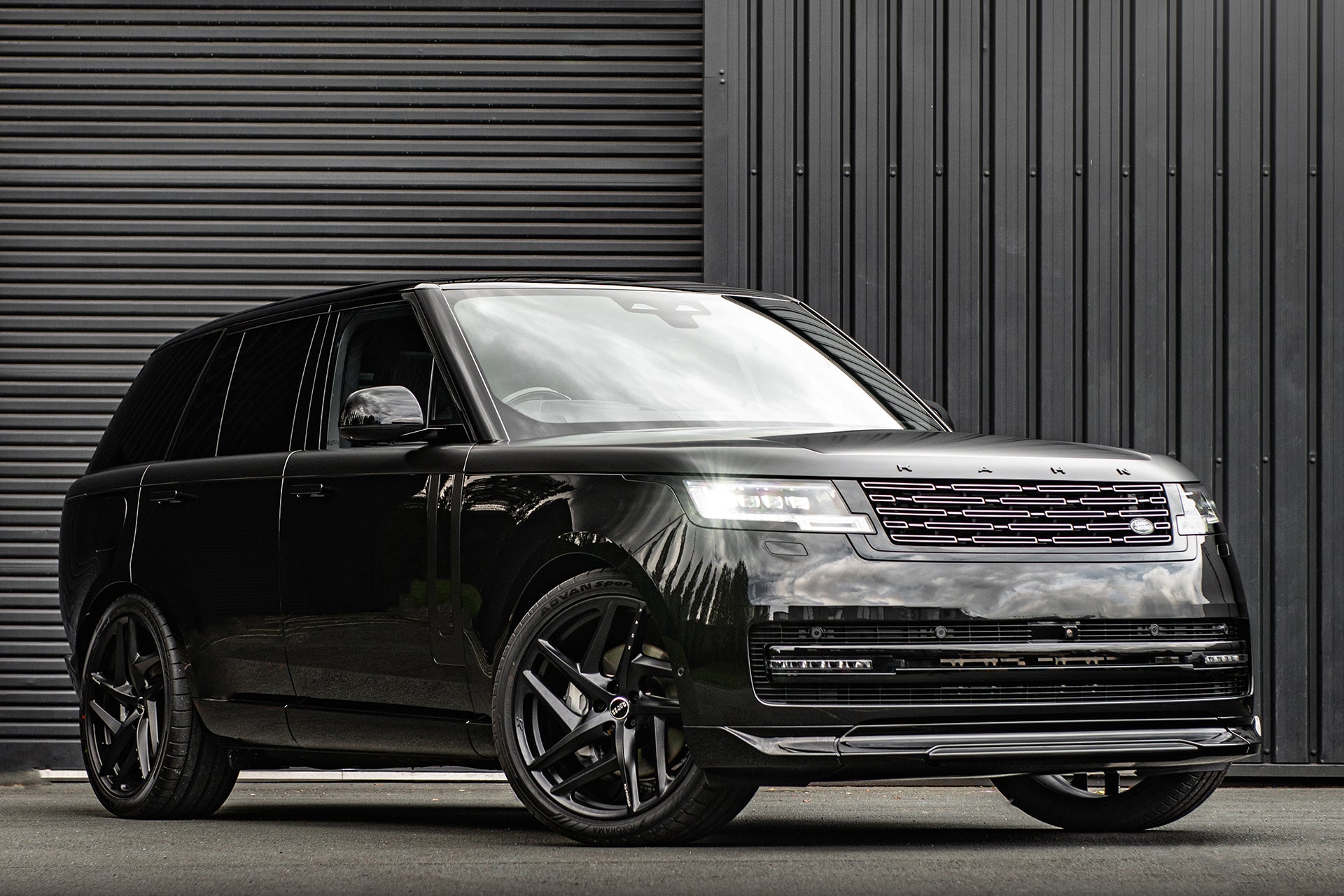 Range Rover (2022-Present) Redefined Bodykit by Racing Green