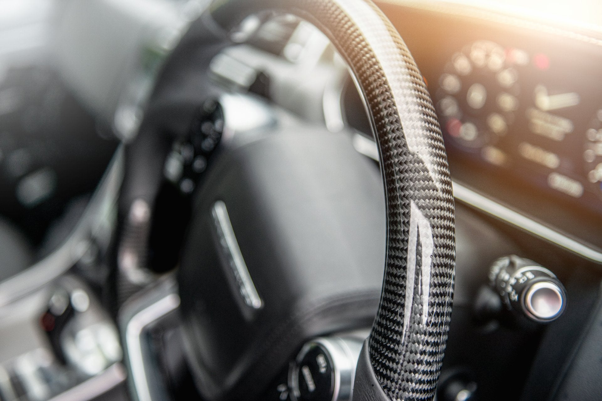 Range Rover Sport SVR (2015-2018) Carbon Steering Wheel - Project Kahn