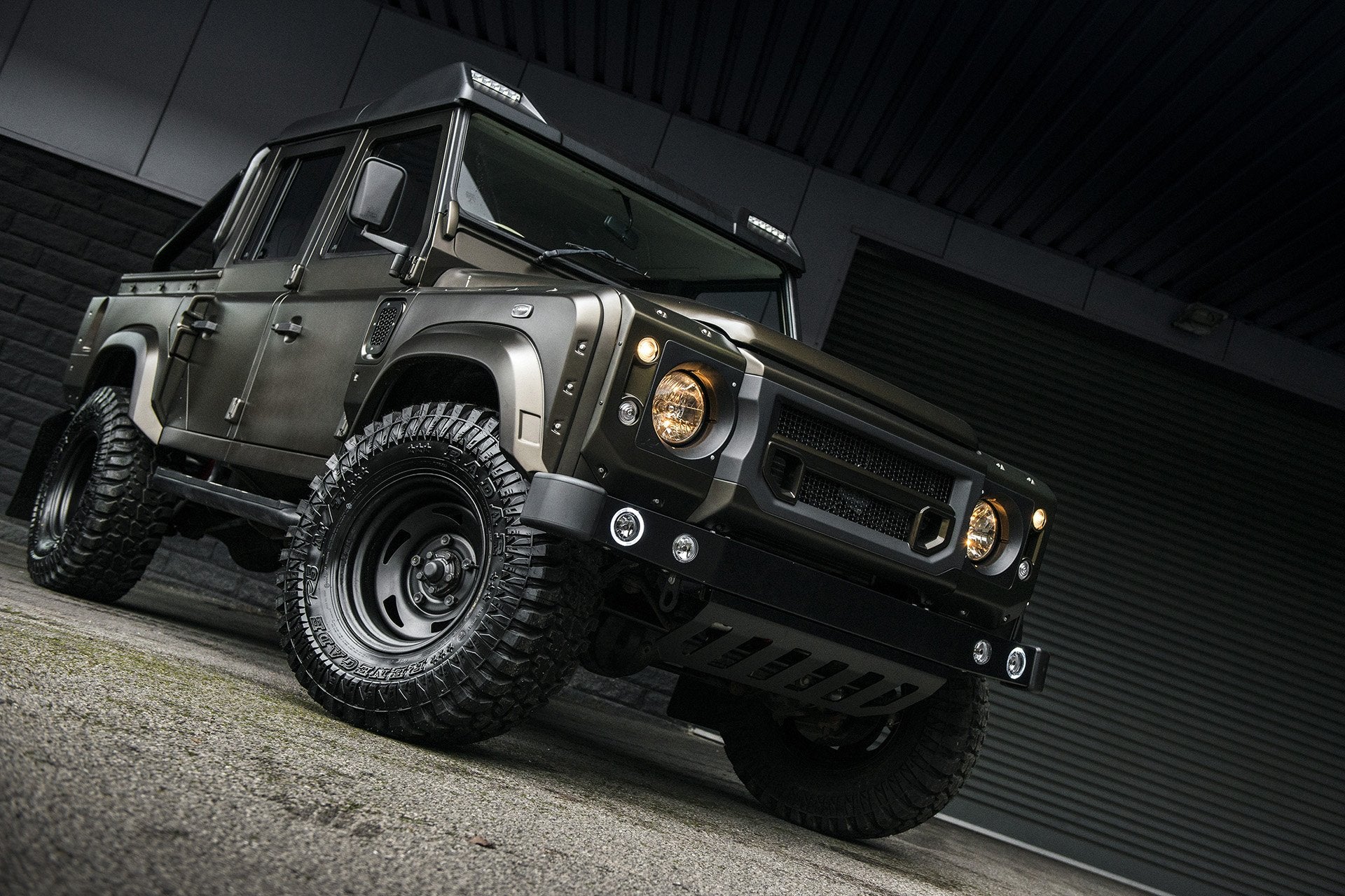 Defender 110 Kit Land Rover Defender 110 | Wide Track Body Kit | Project Kahn