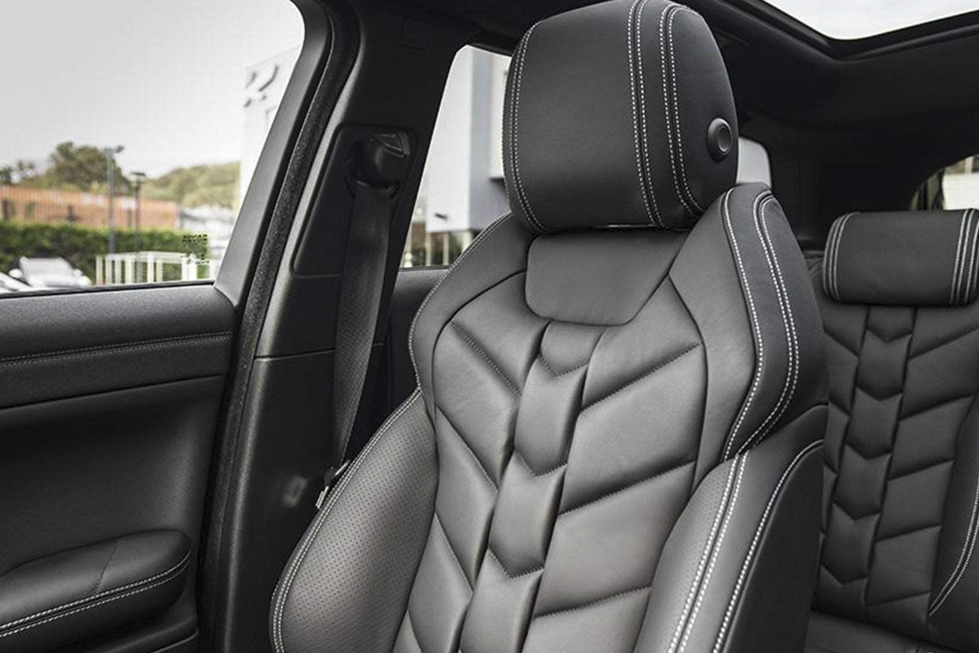 Range Rover Evoque (2011-2018) Leather Interior by Kahn - Image 1676