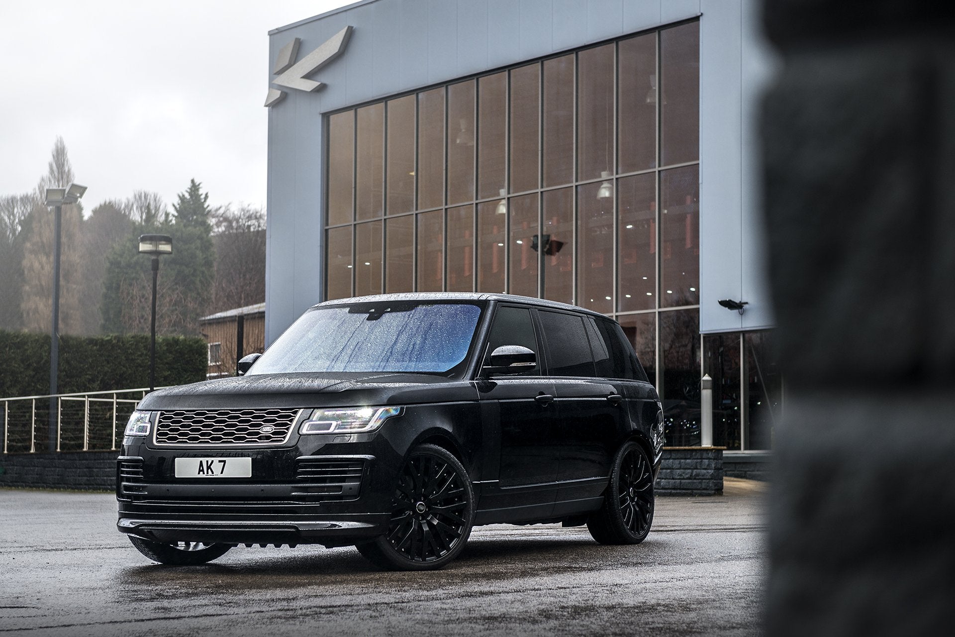 Range Rover Packaging Design Project Kahn Carbon Bumper Package for Range Rover