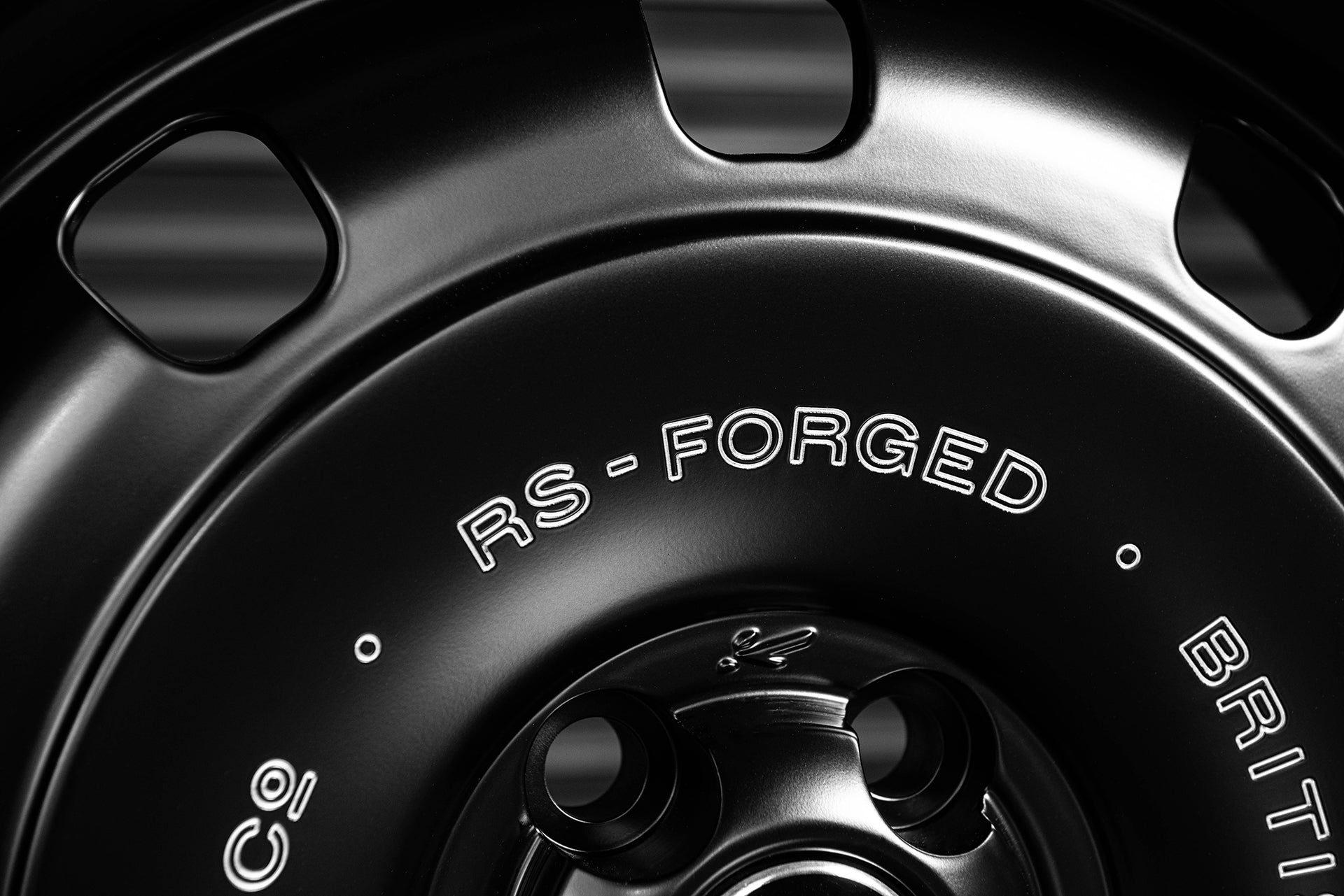 Range Rover Sport (2013-2018) | Overland Steel Wheels | Kahn - Project Kahn