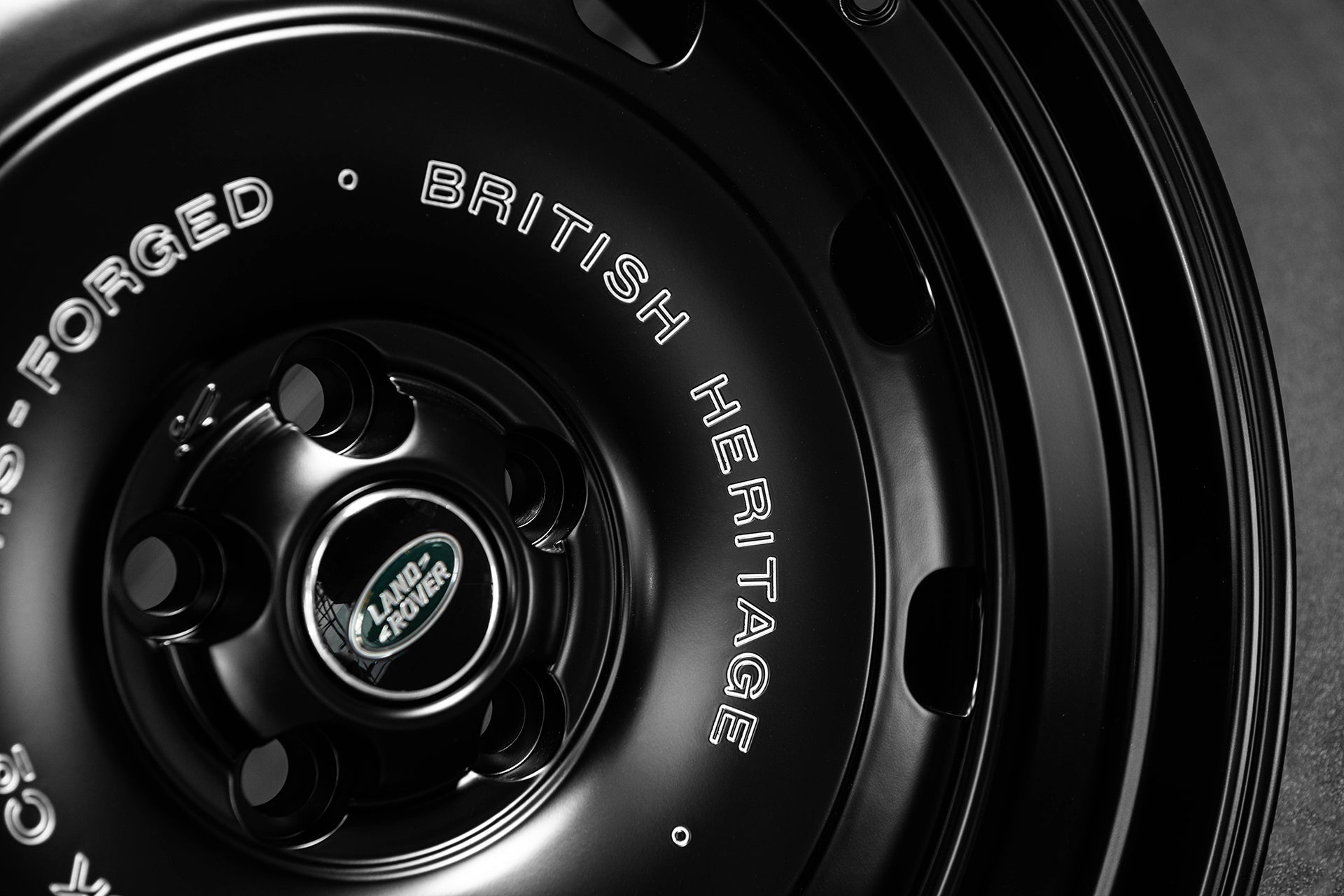 Range Rover Sport (2013-2018) | Overland Steel Wheels | Kahn - Project Kahn