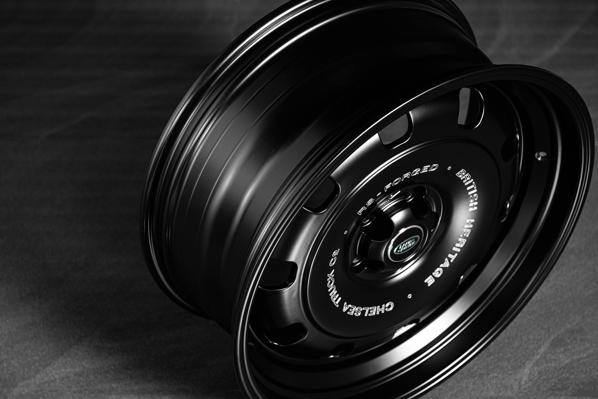 Range Rover Sport (2005-2013) | Overland Steel Wheels | Kahn - Project Kahn