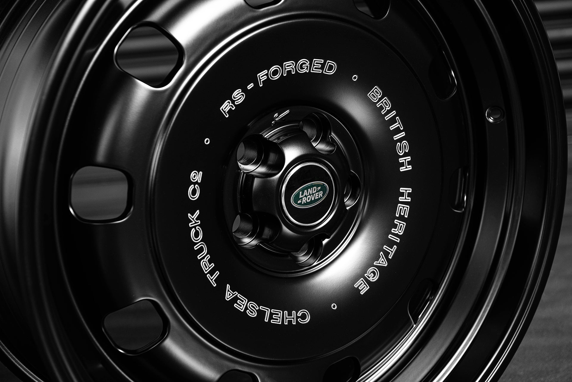 Range Rover Sport (2005-2013) | Overland Steel Wheels | Kahn - Project Kahn