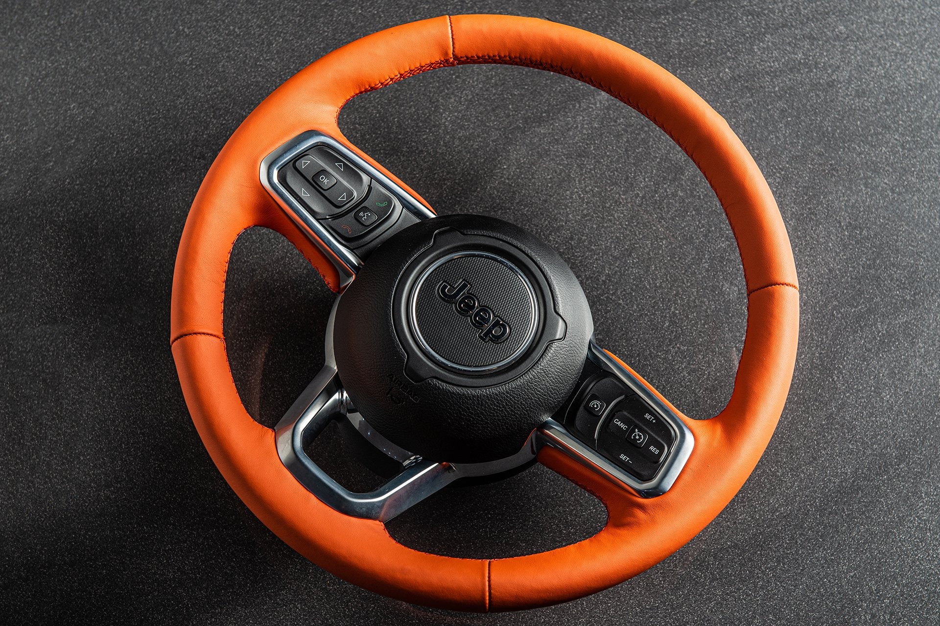 Jeep Wrangler JL (2018-Present) Sports Steering Wheel
