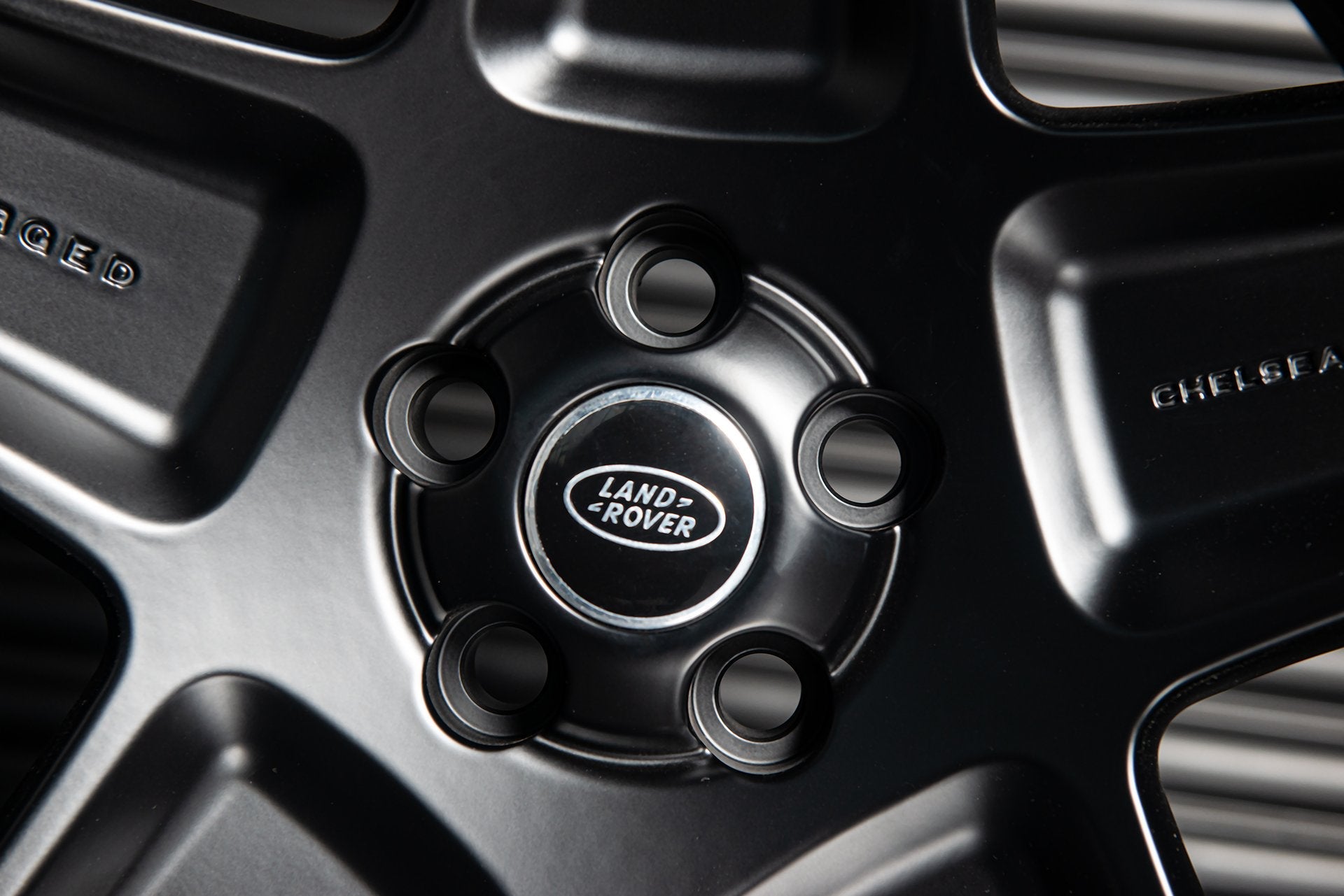 Range Rover Sport (2018-2022) | Mondial Retro black Alloy Wheels ...