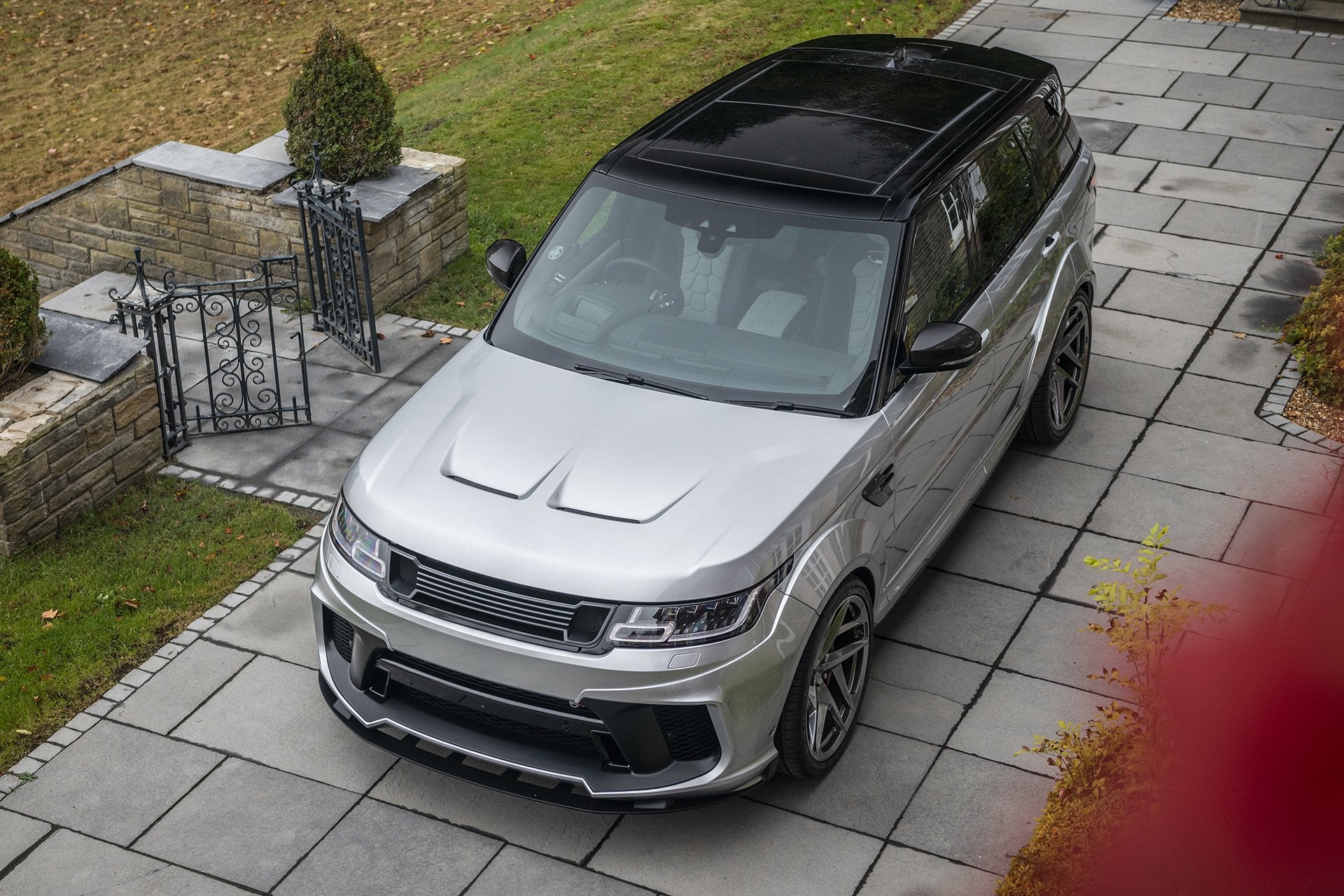 Range Rover Sport SVR - Grey Exterior - Project Kahn