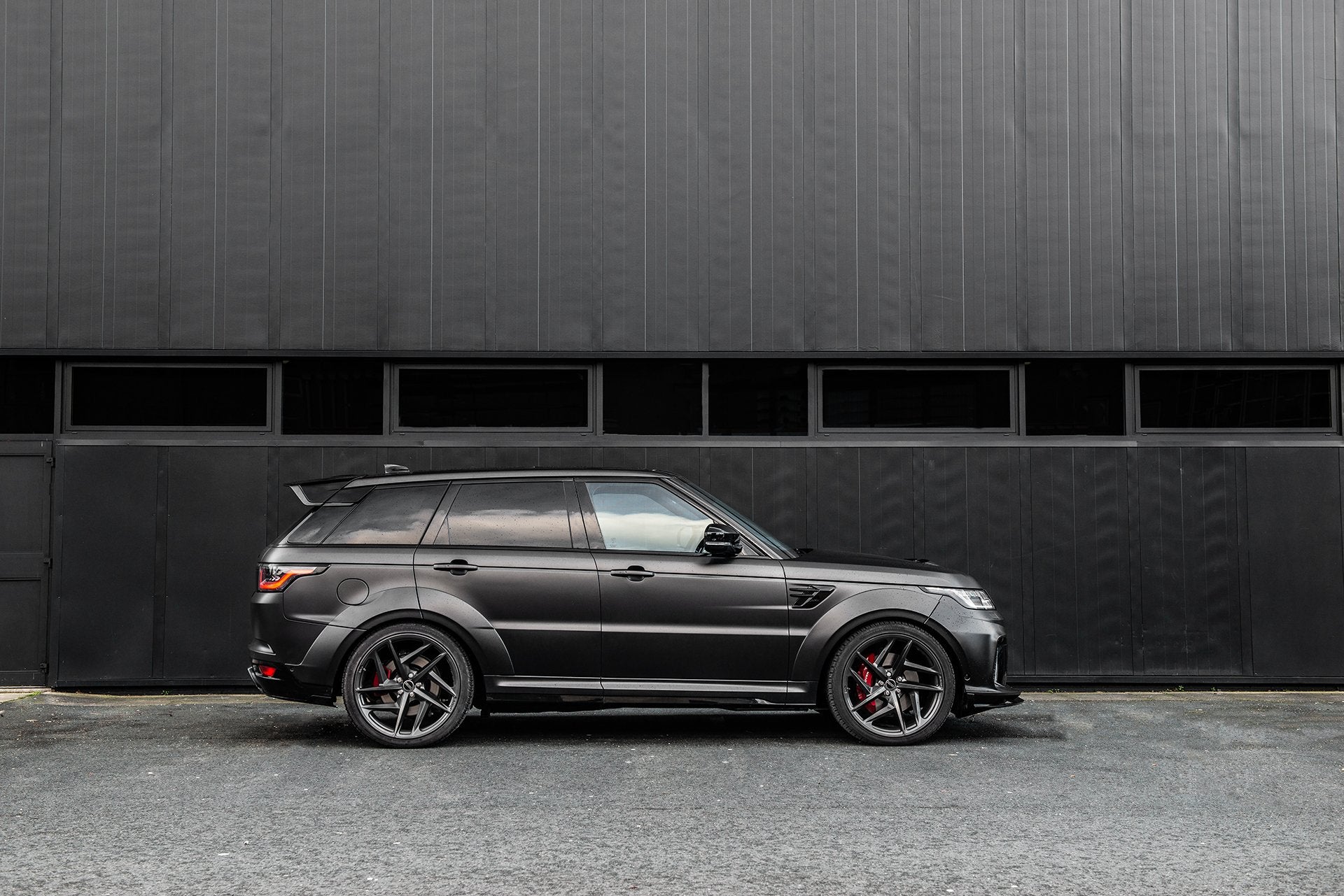Range Rover SVR - Tailored Conversion By Kahn - Project Kahn