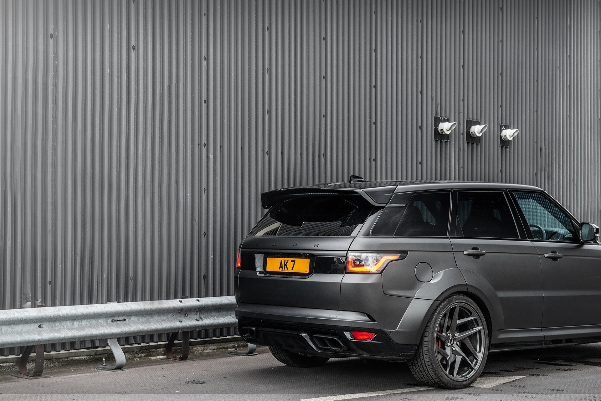 Range Rover SVR - Tailored Conversion By Kahn - Project Kahn