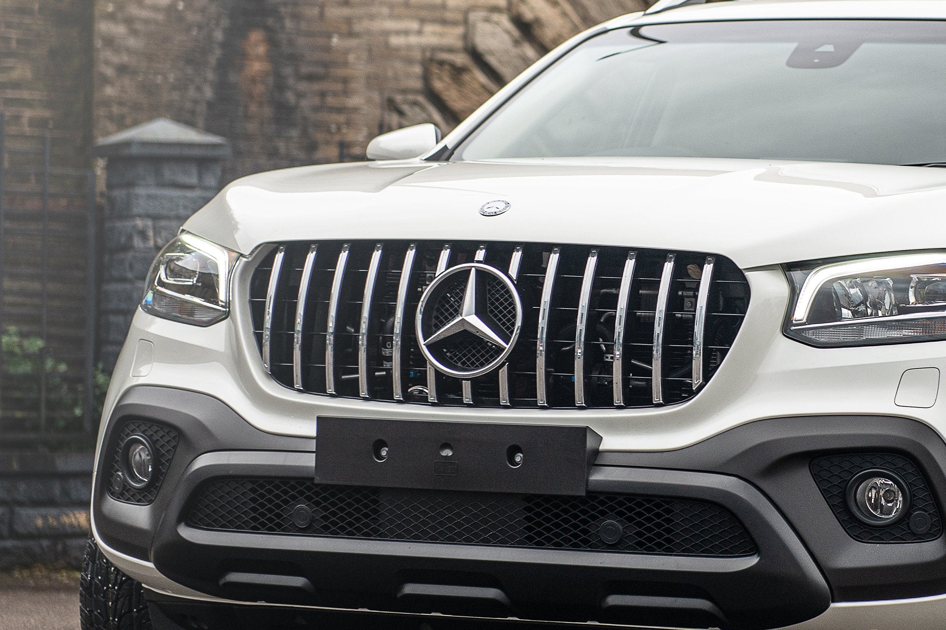 Mercedes X-Class (2019-Present) Gt Front Grille by Kahn - Image 2842