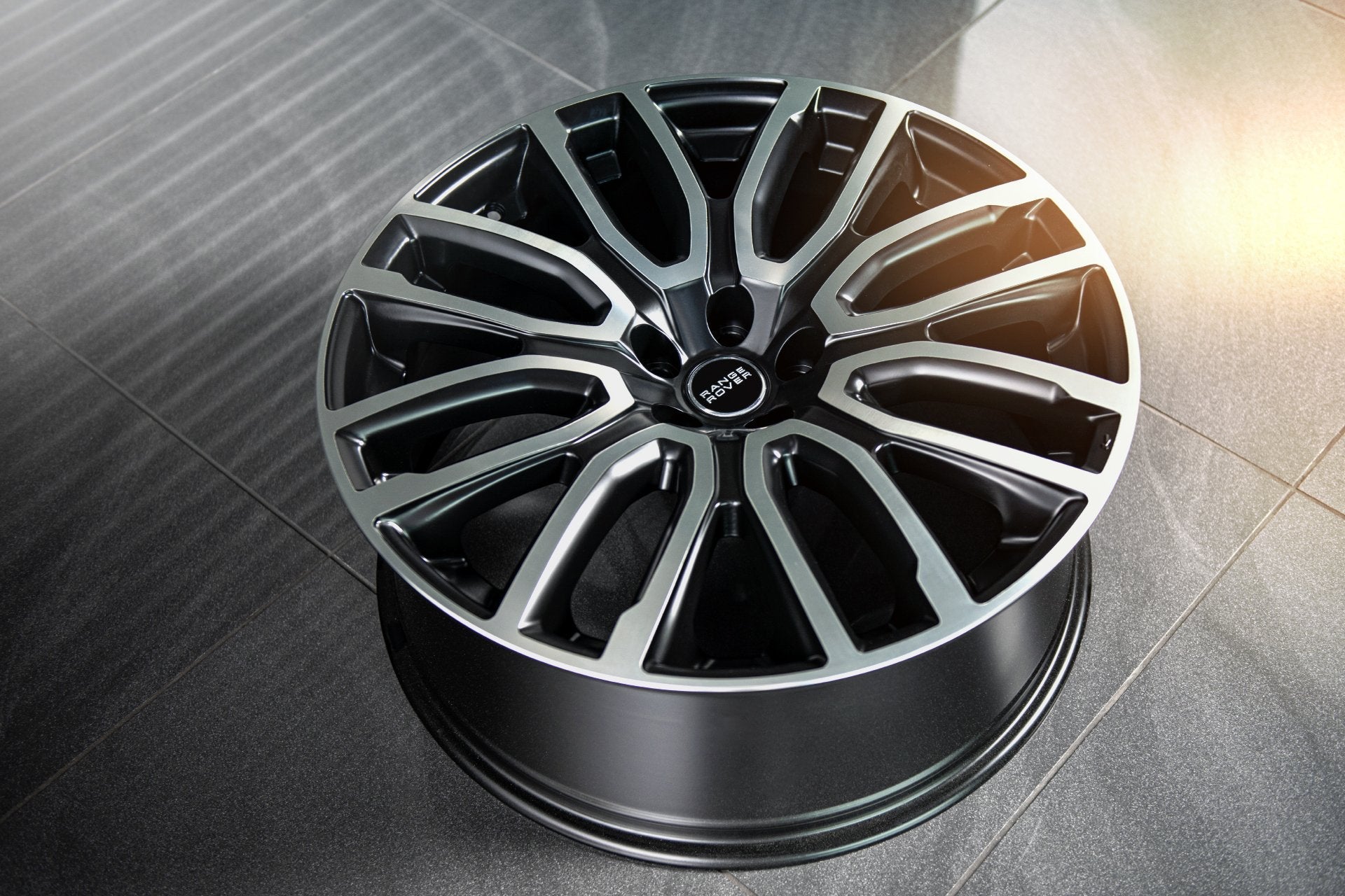 Range Rover Sport Alloy Wheels | 23