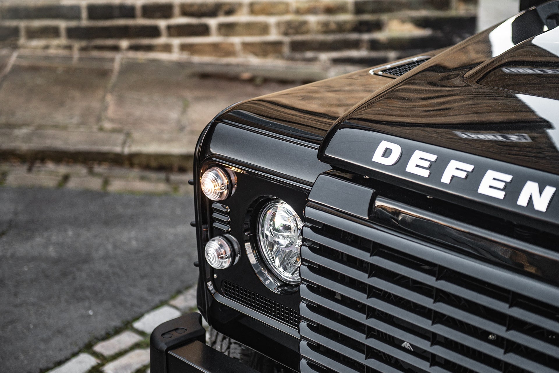 Defender 110 Kit Land Rover Defender 110 | Wide Track Body Kit | Project Kahn