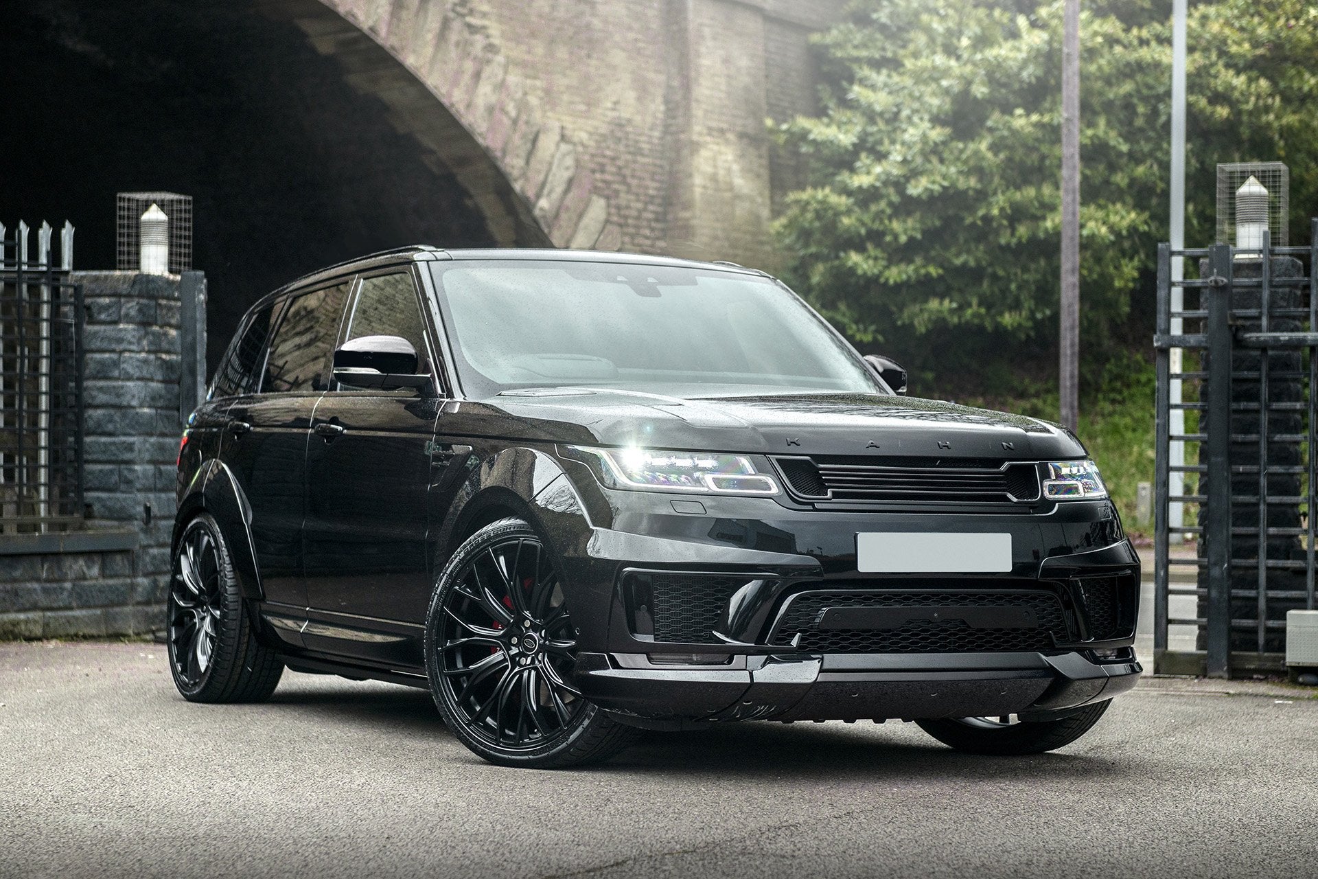Range Rover Sport (2018-Present) Pace Car Exterior Body Styling Pack by Kahn 