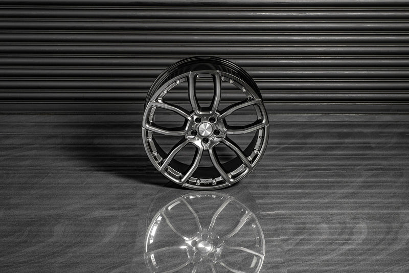 Front View Of Land Rover Discovery Sport Light Alloy Wheels