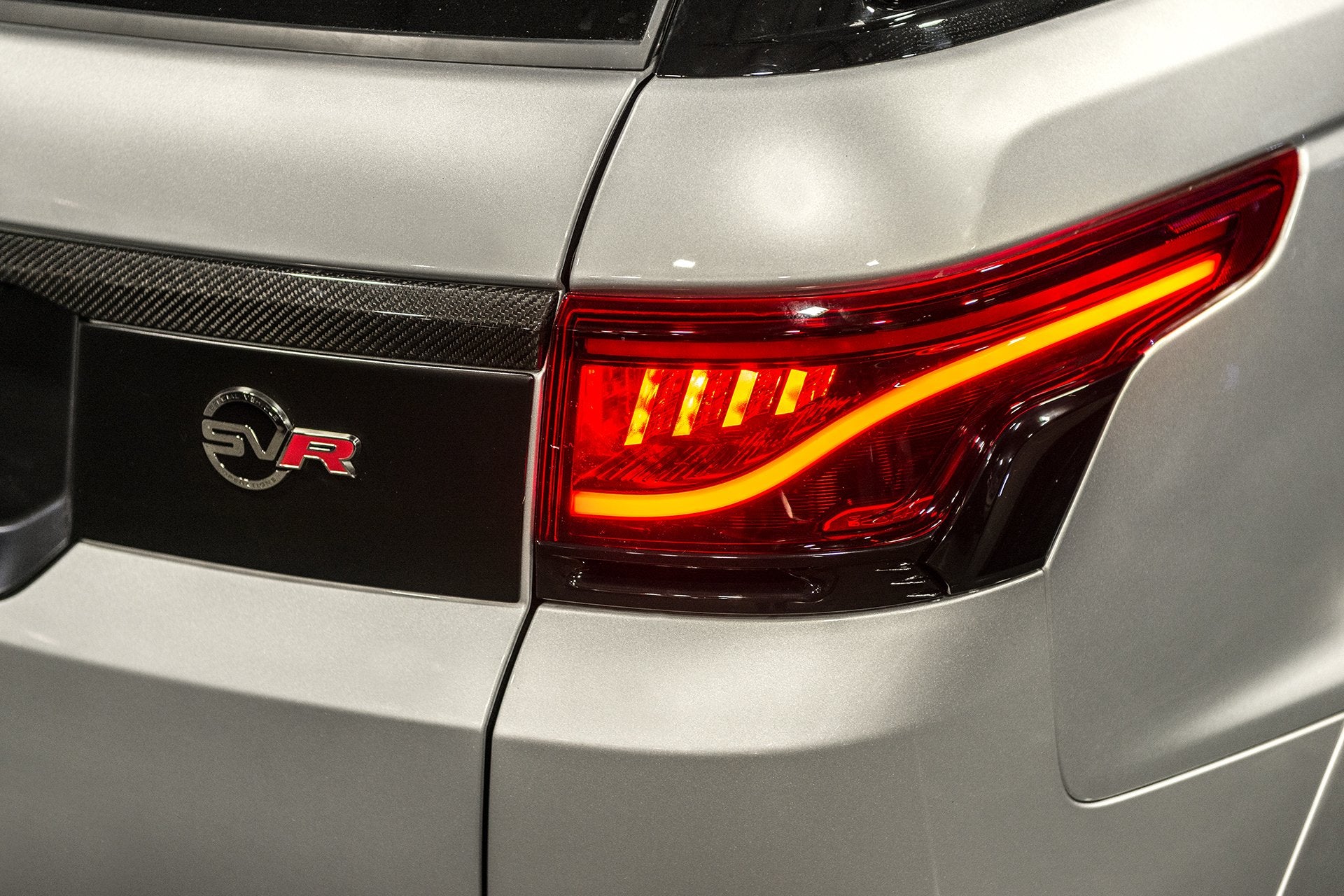 Range Rover Sport SVR (2018-Present) GL-5i Glohh Rear Lights - Project Kahn