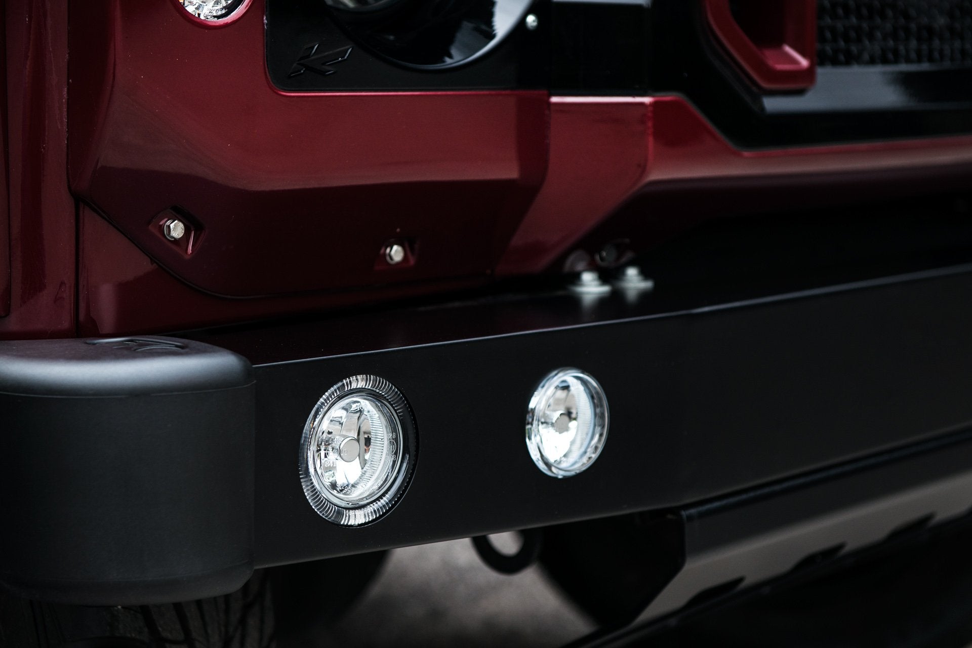 Land Rover Defender | Front Bumper With Lights - Project Kahn