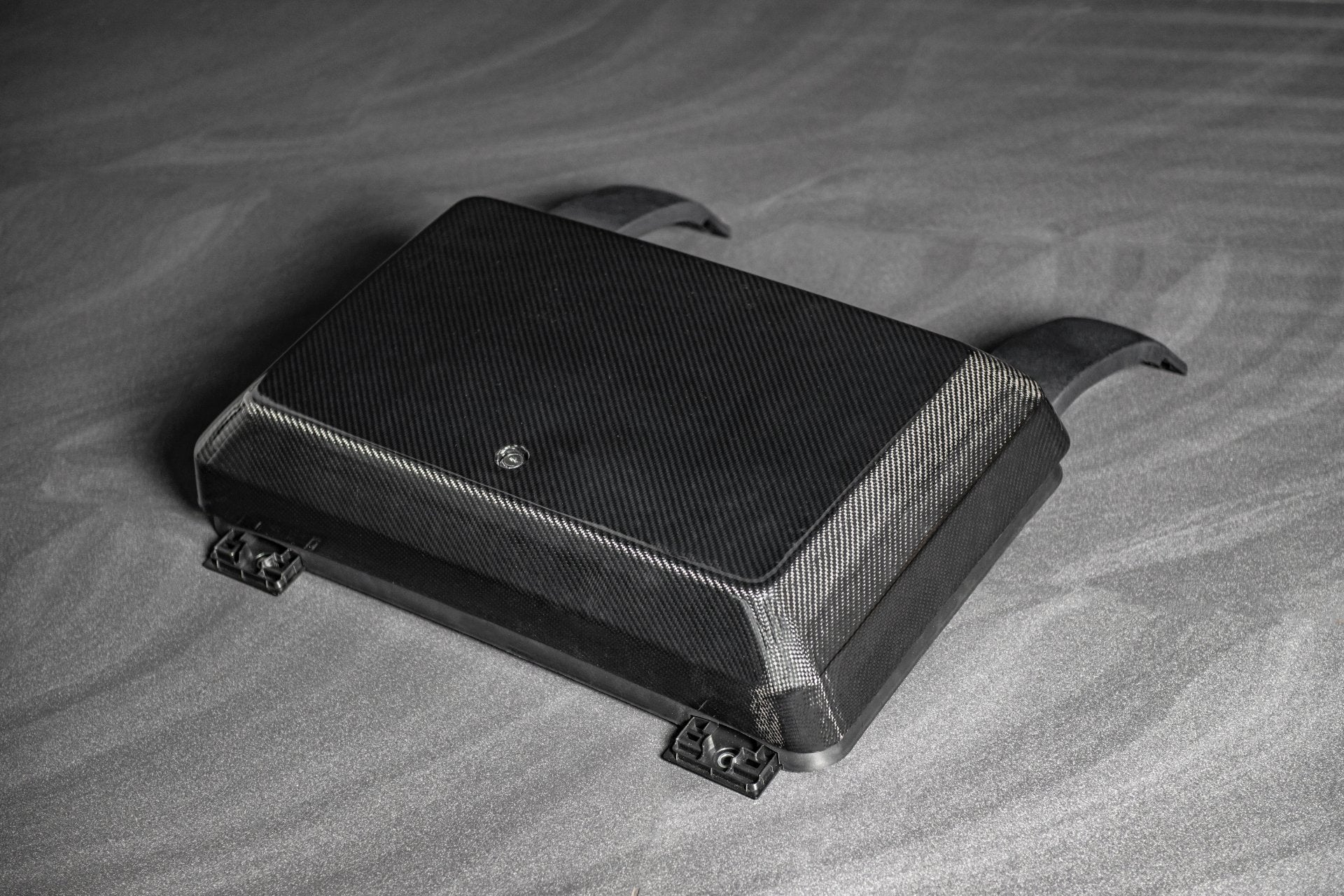 Front View Of The Storage Box On Defender By Kahn 