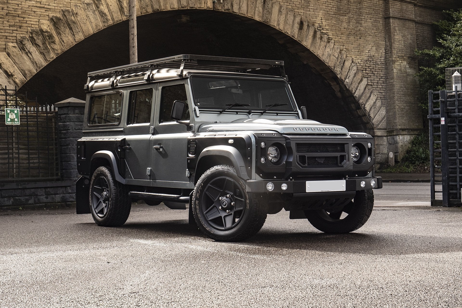 Classic Land Rover Defender 110 Wide Track Conversion 9 Seater