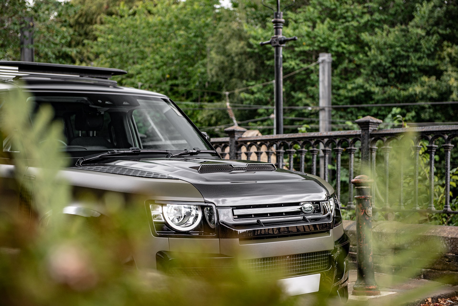 Land Rover Defender (2020 Onwards) Exposed Carbon Vented Bonnet ...