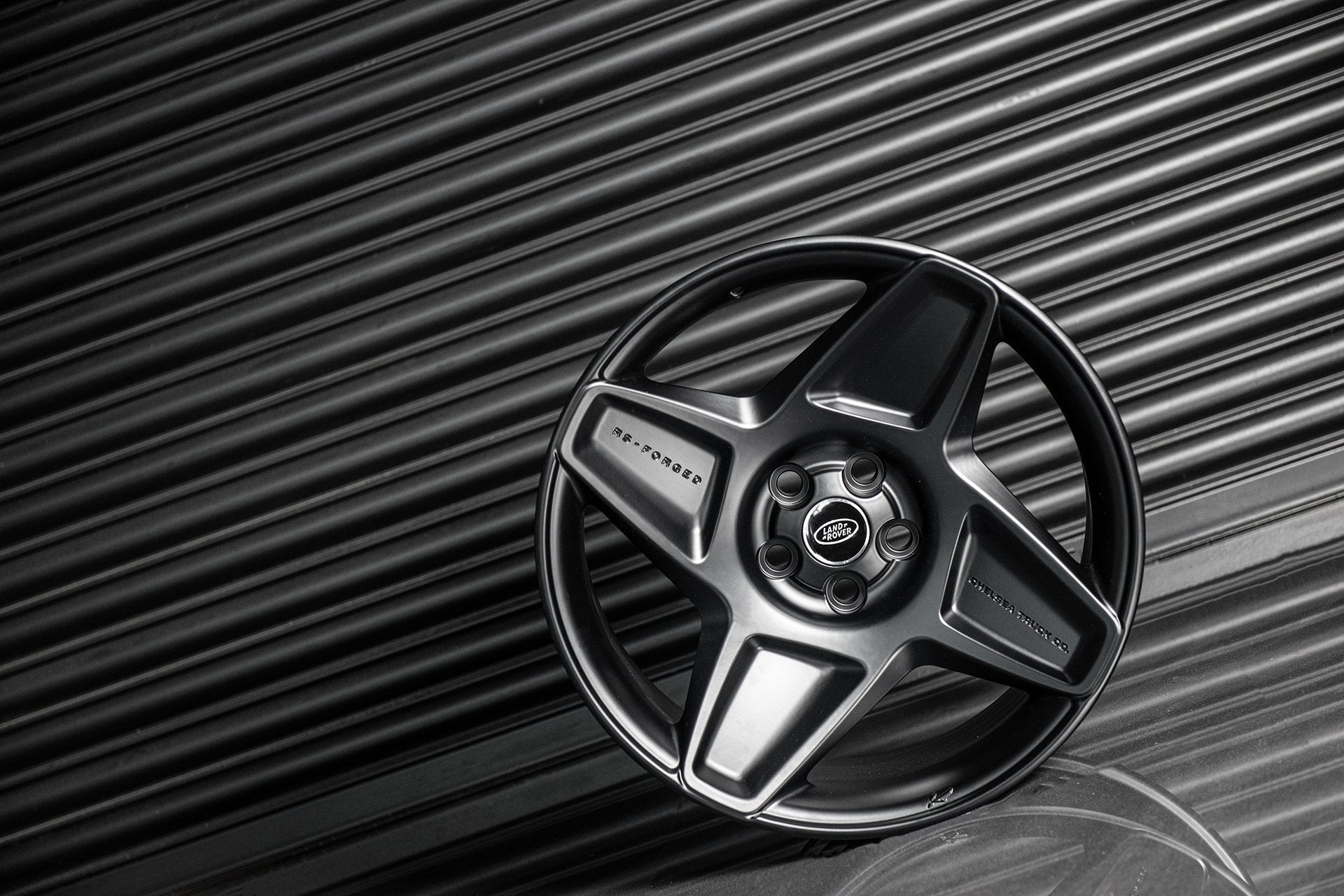 Range Rover Sport SVR (2015–2018) | 20 Inch Mondial Heavy Duty Wheels ...