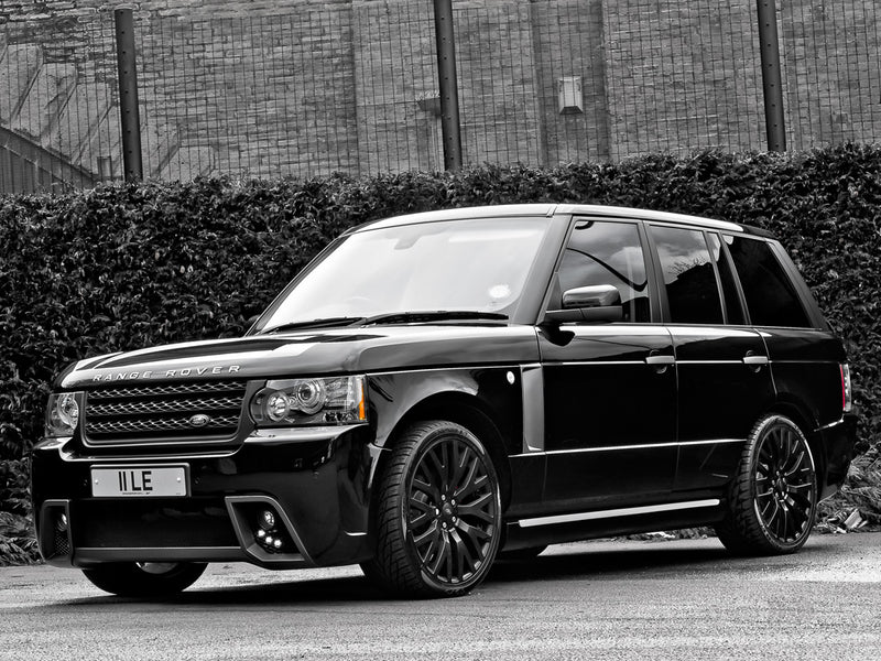 Close Up Shot Of "Kahn" Printed Range Rover Wheels 