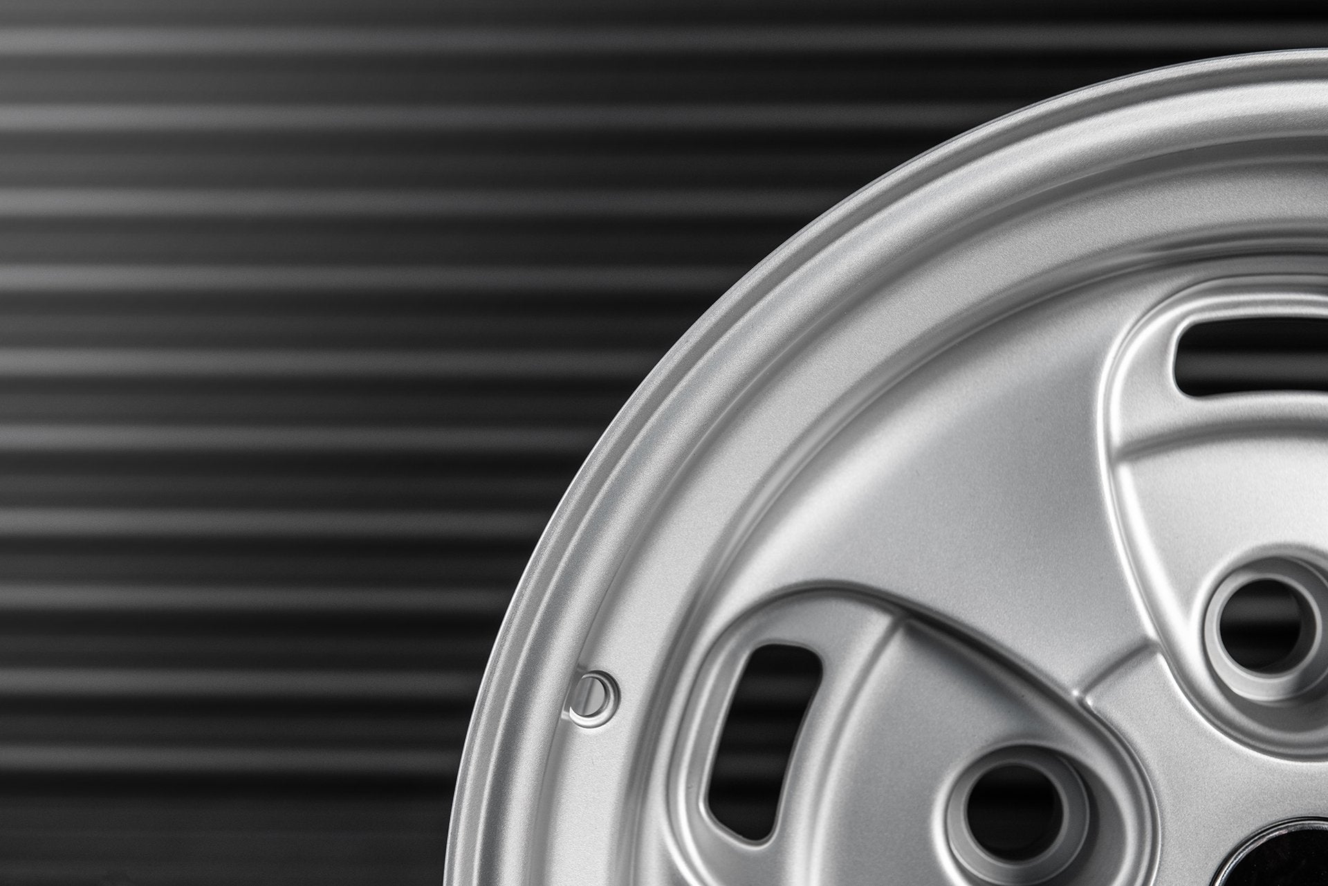 Rostyle-Inspired Wheels for Land Rover Defender | Special Order ...