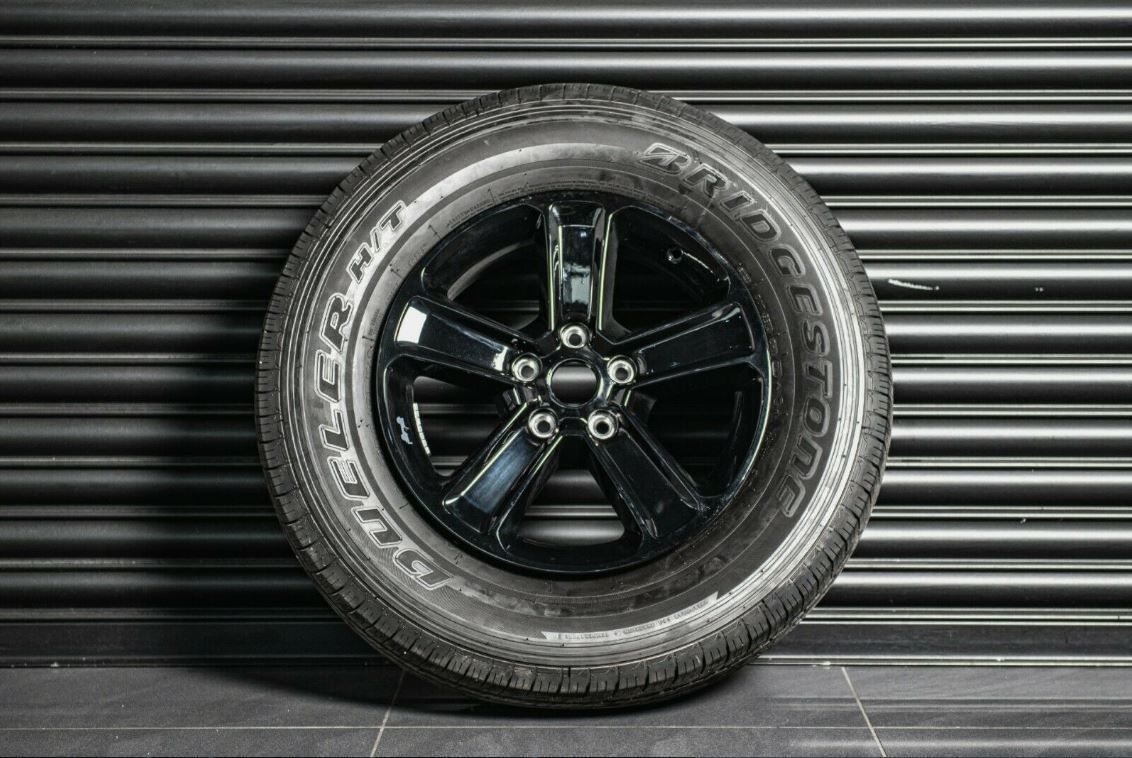 Jeep Wrangler JL (2018-Present) Alloy Wheels & Tyres