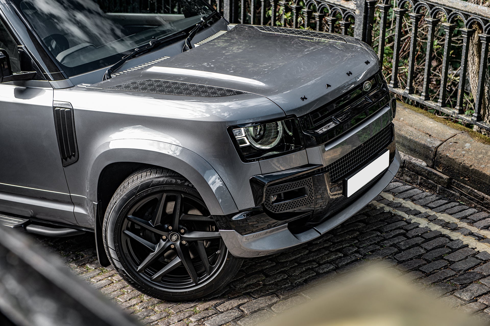 Silver Defender Range Rover Silver Exterior & Tailored Conversions - Land Rover Defender 90 | Kahn ...