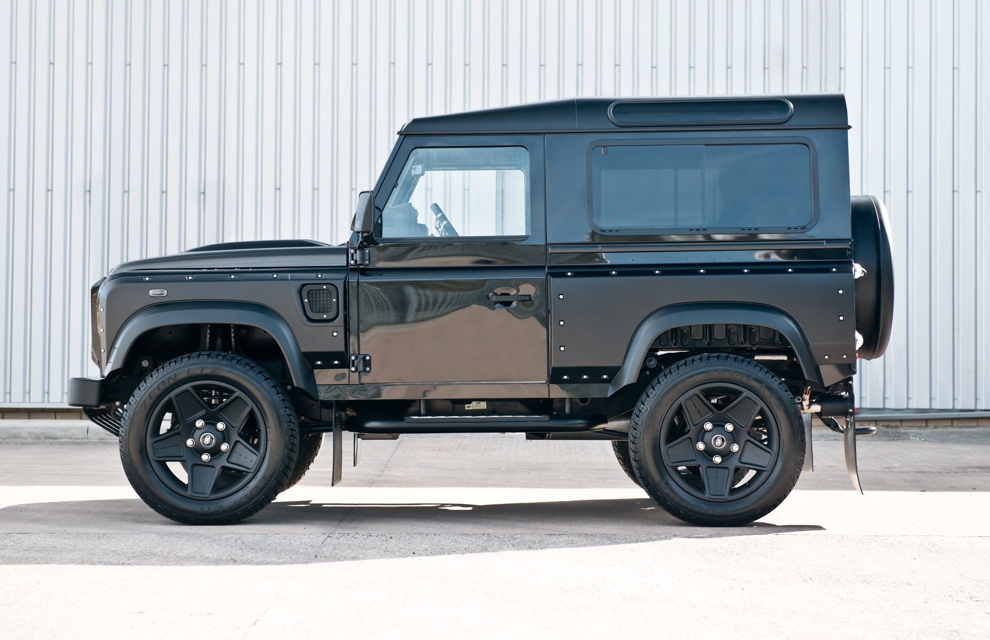 Disability Rear Lift Land Rover Land Rover Defender | 50mm Suspension lift Kit | Project Kahn