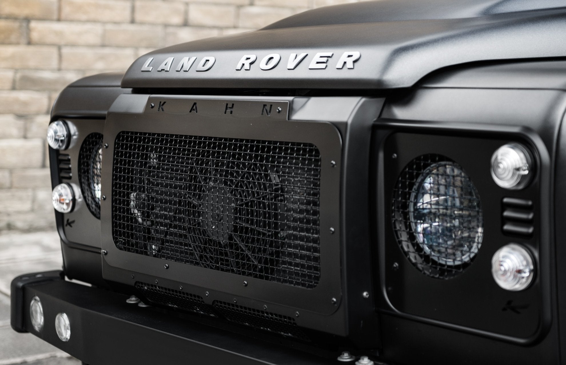 LAND ROVER DEFENDER (1991-2016) 'KAHN' FRONT GRILLE WITH STAINLESS STEEL MESH