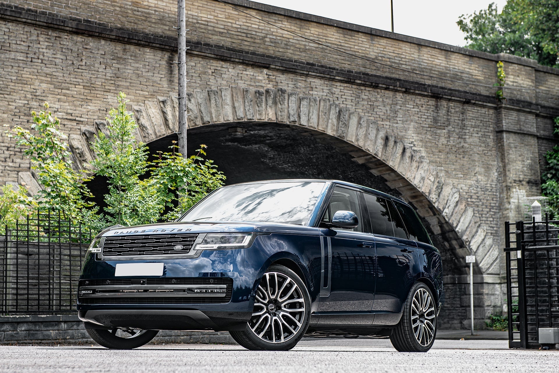 Range Rover Sport Alloy Wheels | 23